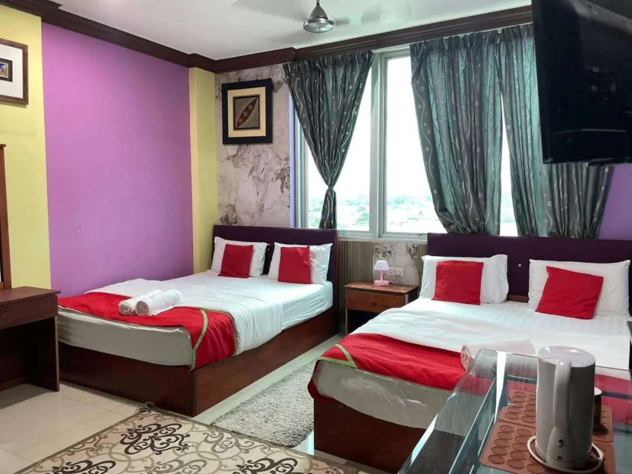 Bed in Saujana City Hotel