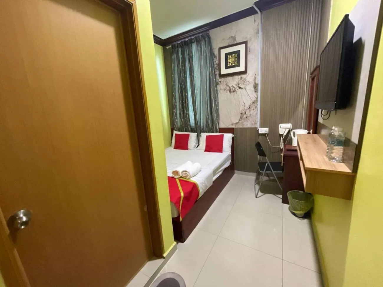 Bed in Saujana City Hotel