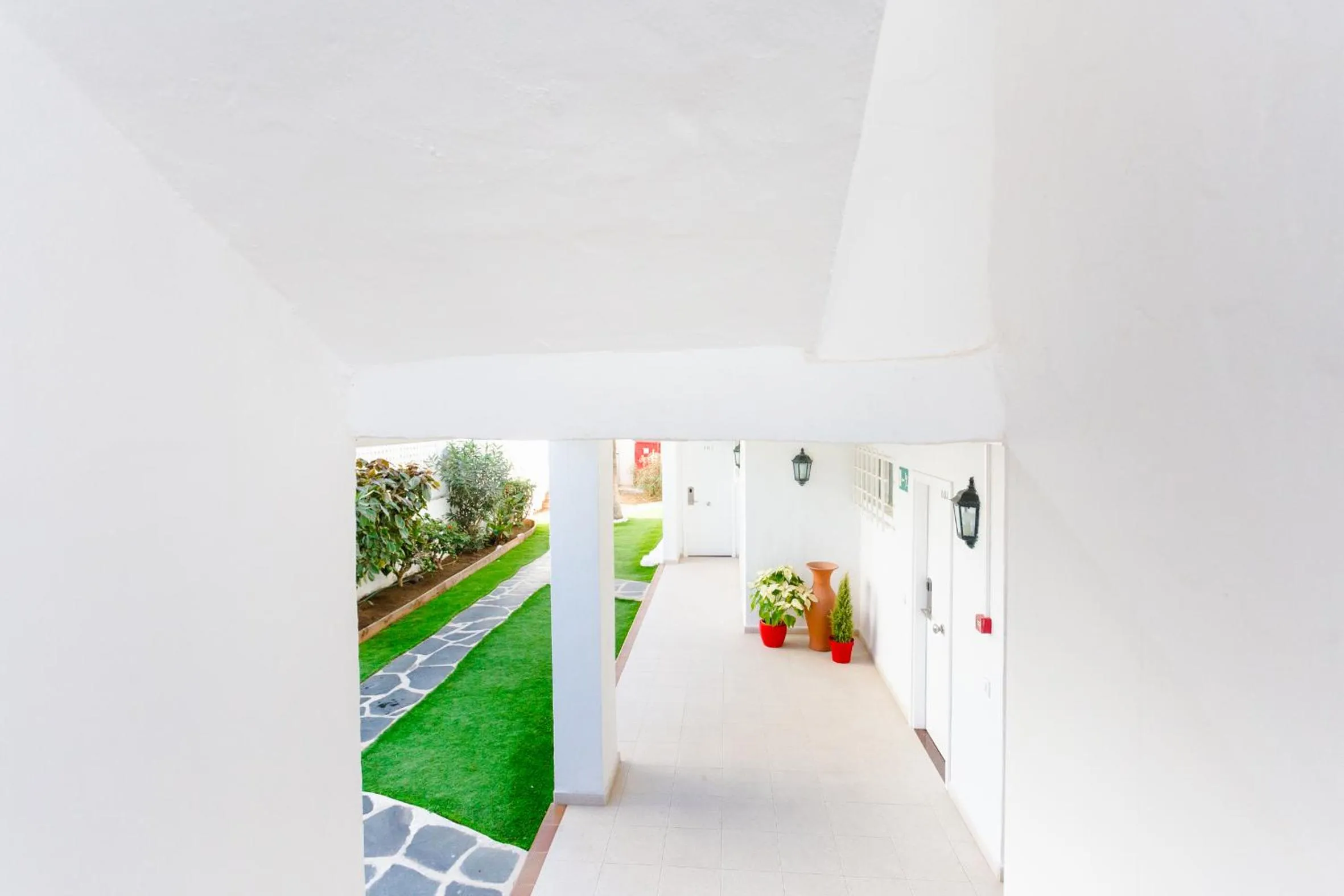 Off site in Atlantic Sun Beach - Gay Men Only