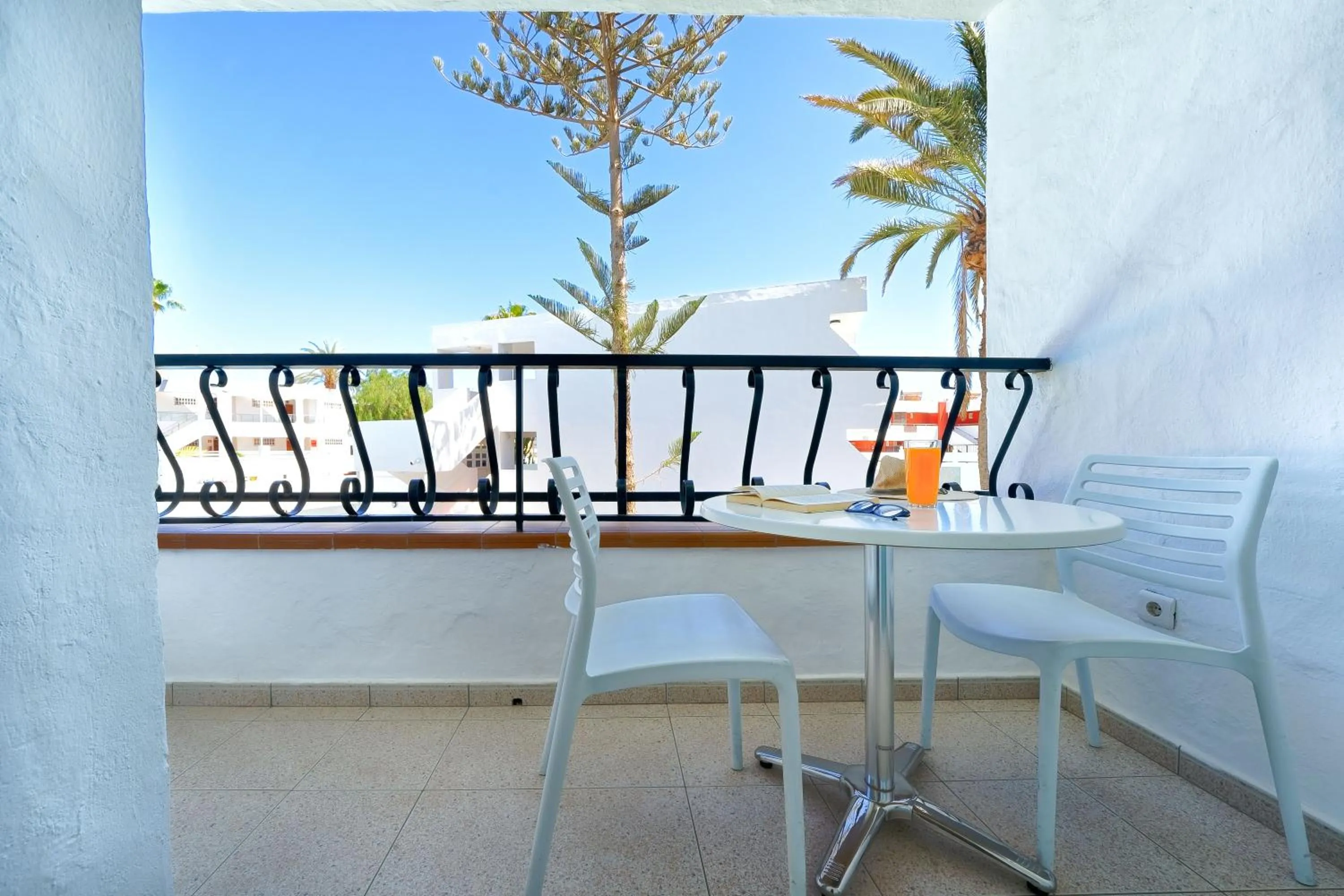 Balcony/Terrace in Atlantic Sun Beach - Gay Men Only