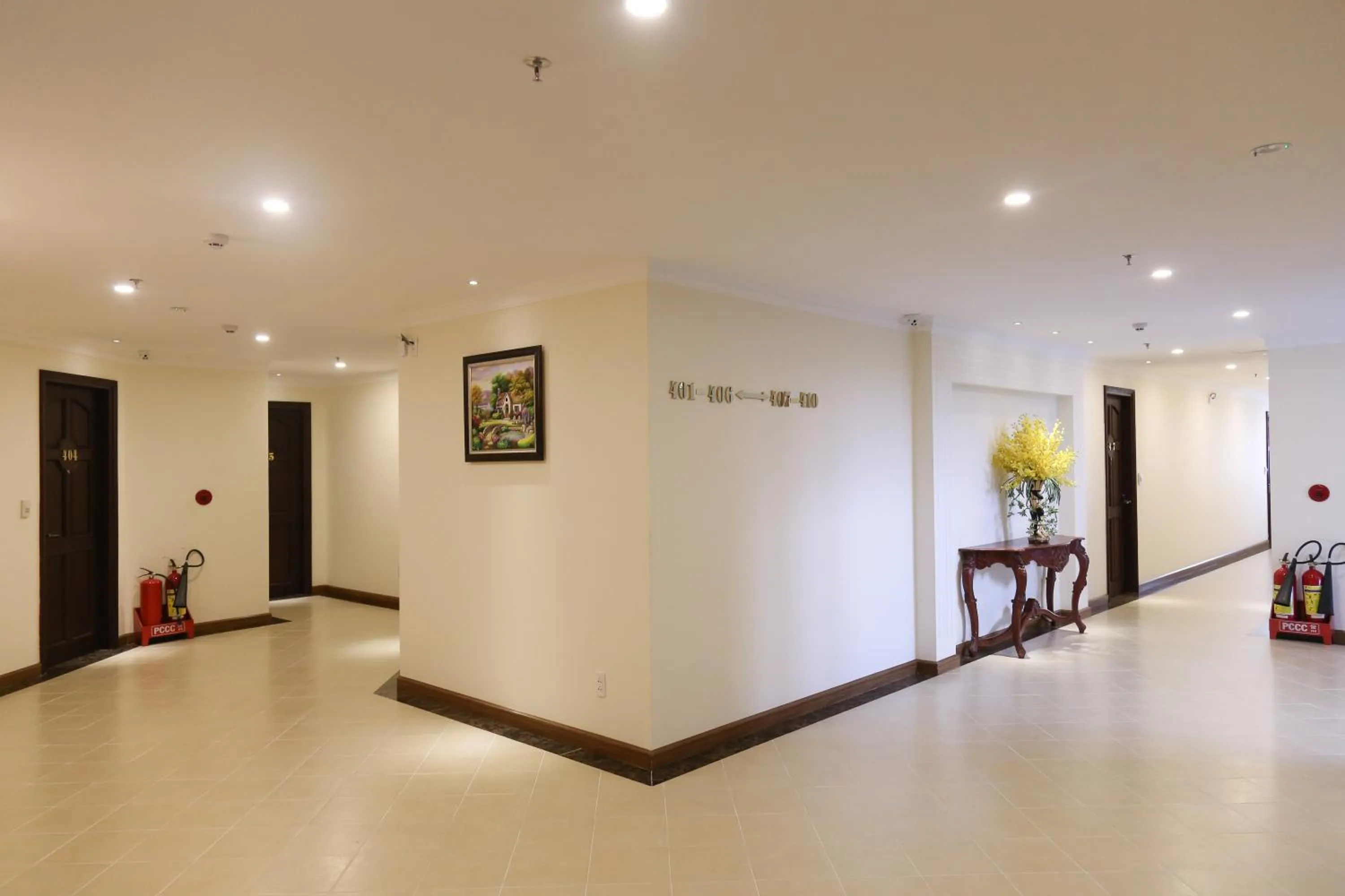Property building in Iris Dalat Hotel