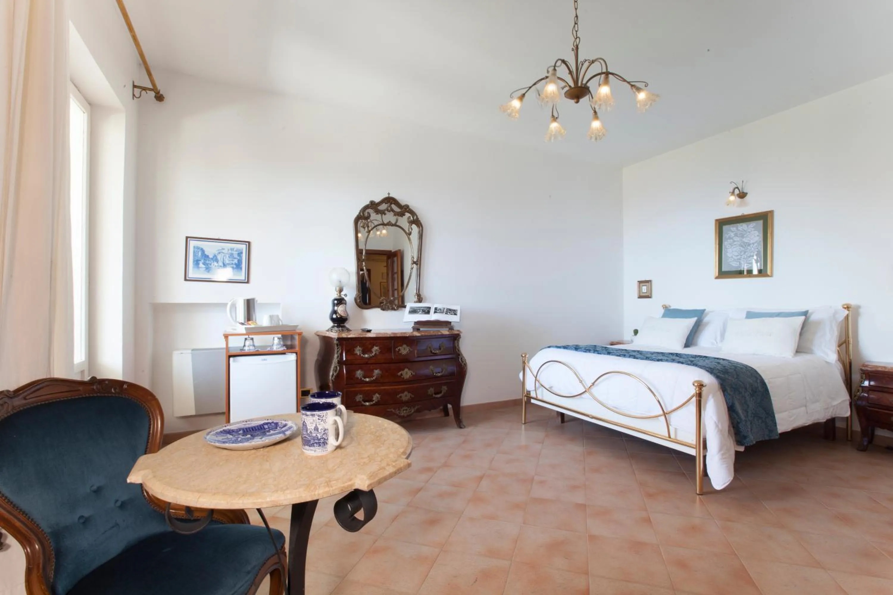 Photo of the whole room, Bed in Villa Pane Resort