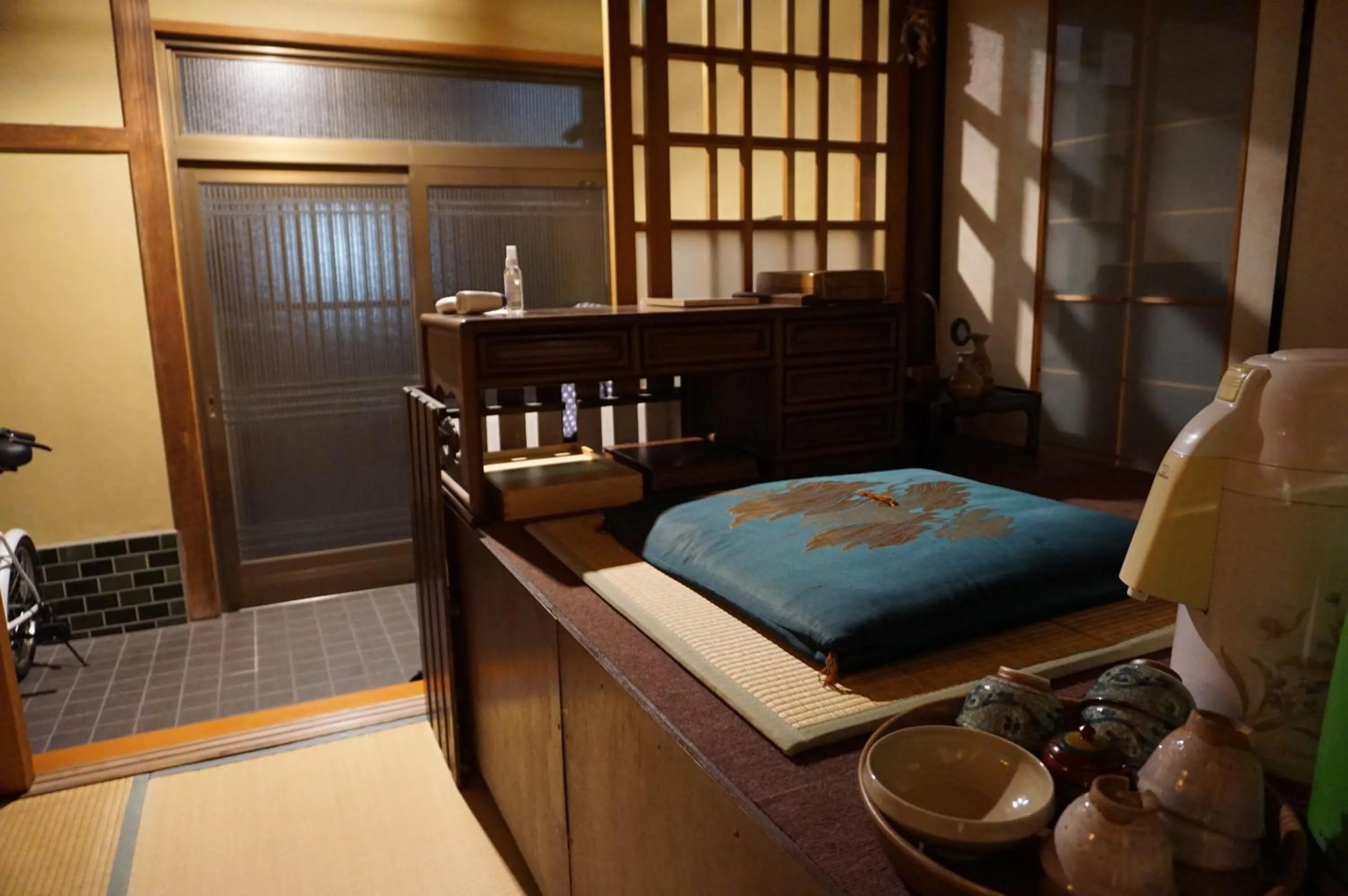 Other, Bed in Guesthouse Ten-roku - Female Only