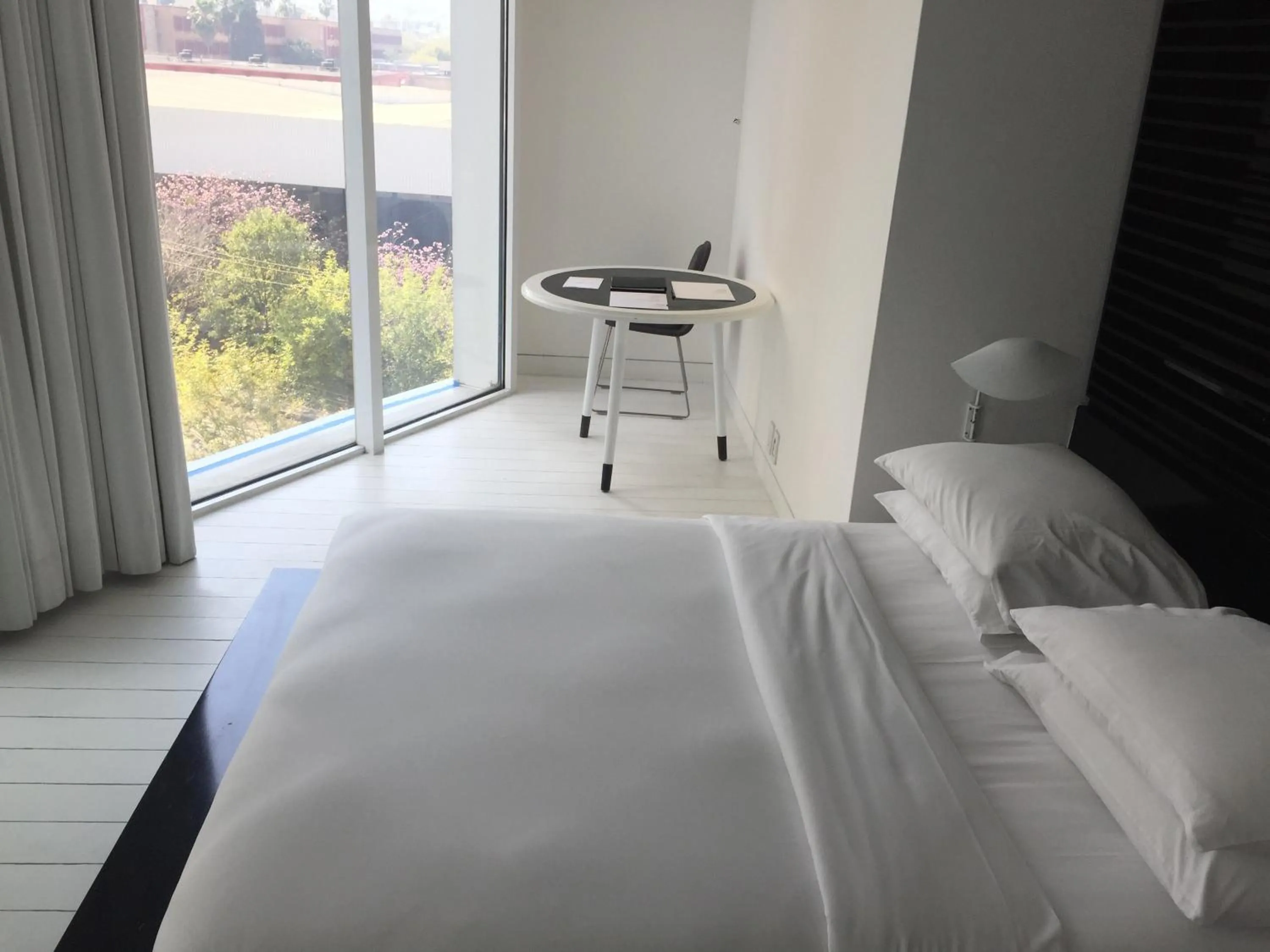 Bed in Habita Monterrey, a Member of Design Hotels