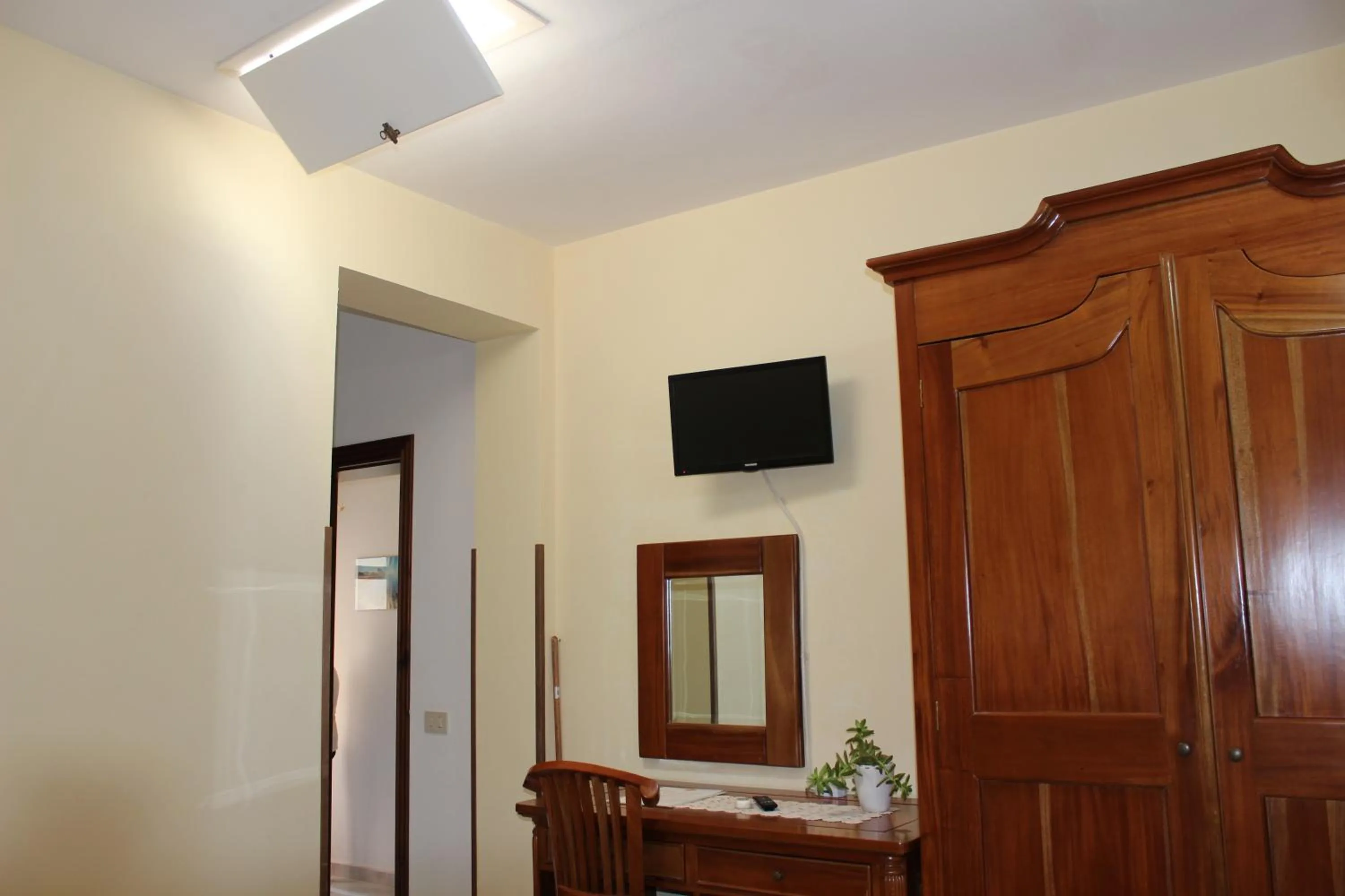 TV and multimedia in Raggio di Sole Bed & Breakfast