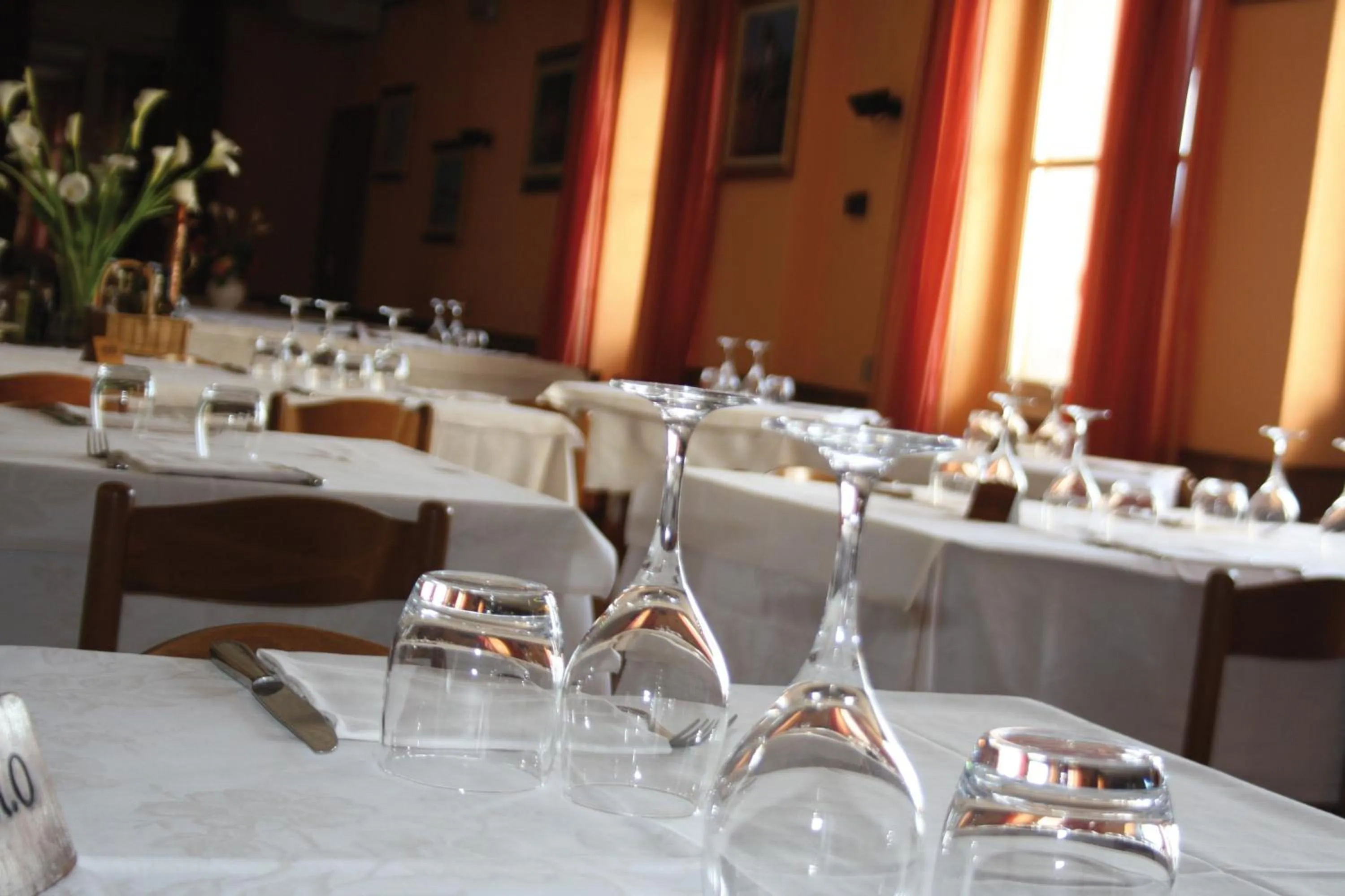 Restaurant/places to eat in Albergo Ristorante Orazio