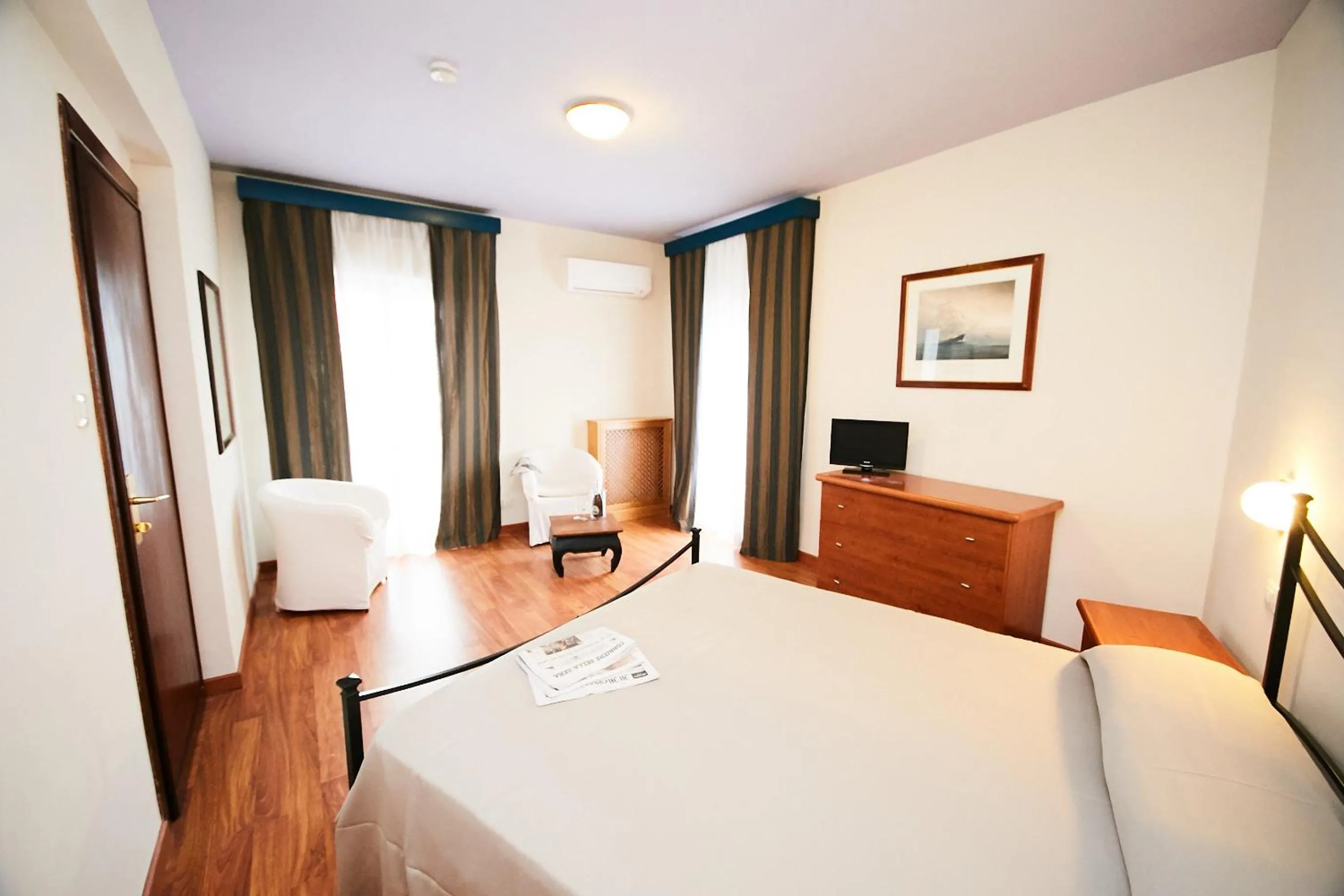 Bed in Hotel Enterprise