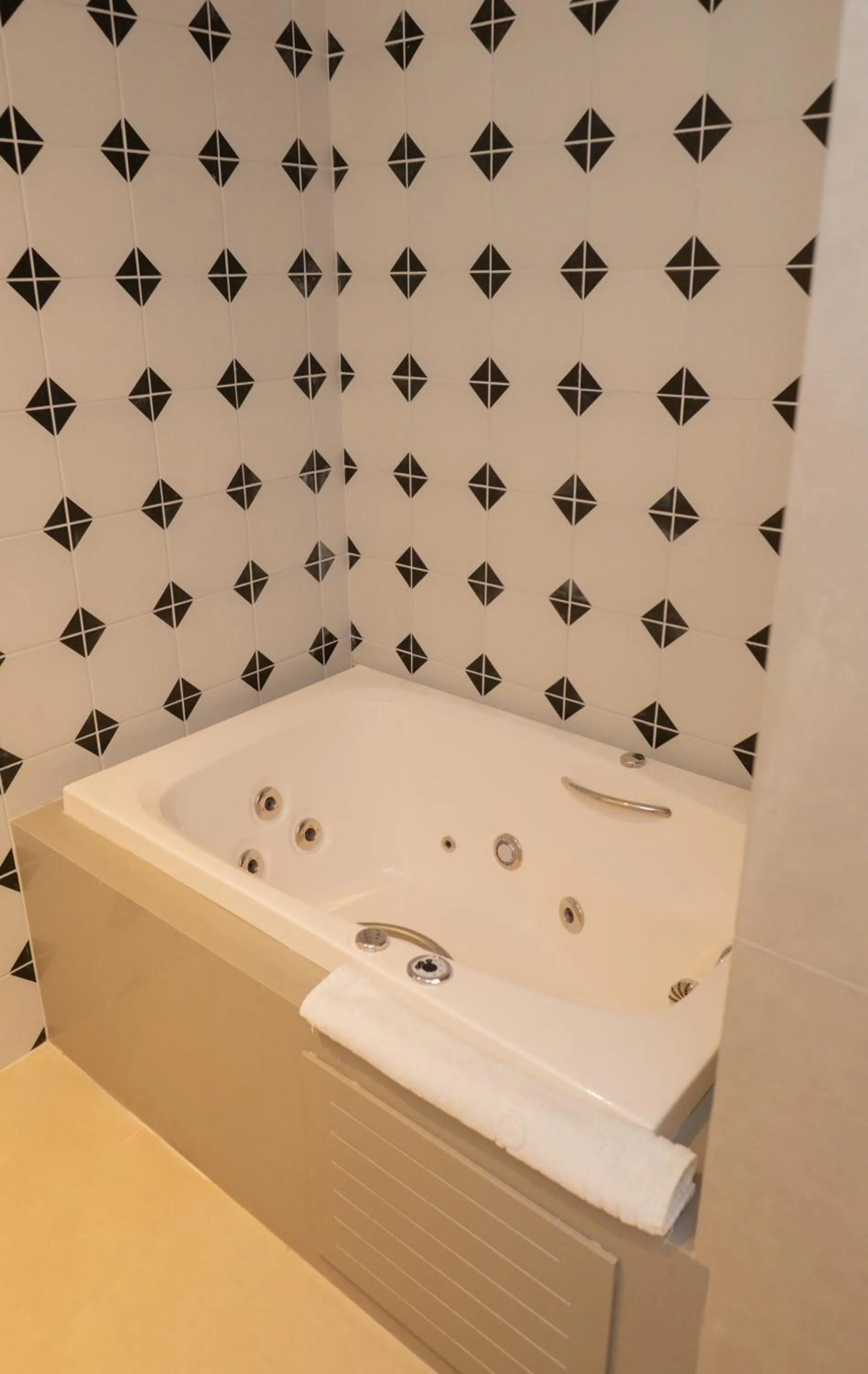 Hot Tub in Hotel Porto Sol Beach