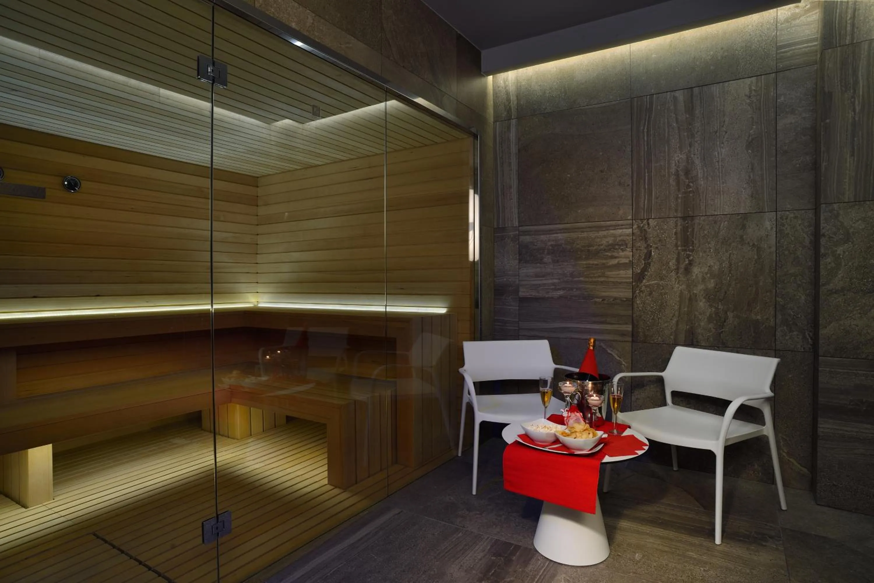 Sauna in Embassy Hotel & Spa