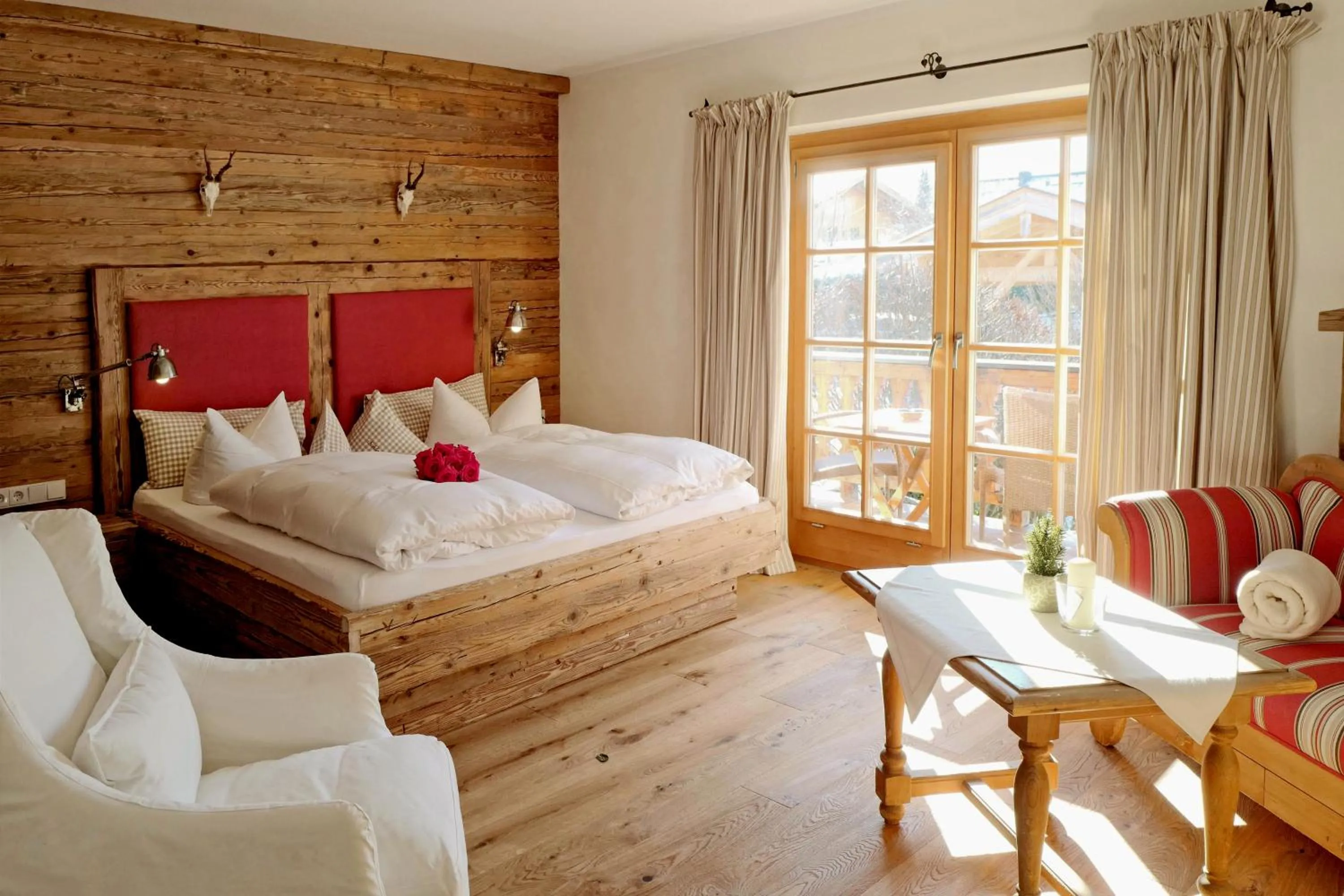 Photo of the whole room, Bed in Hotel Maier zum Kirschner