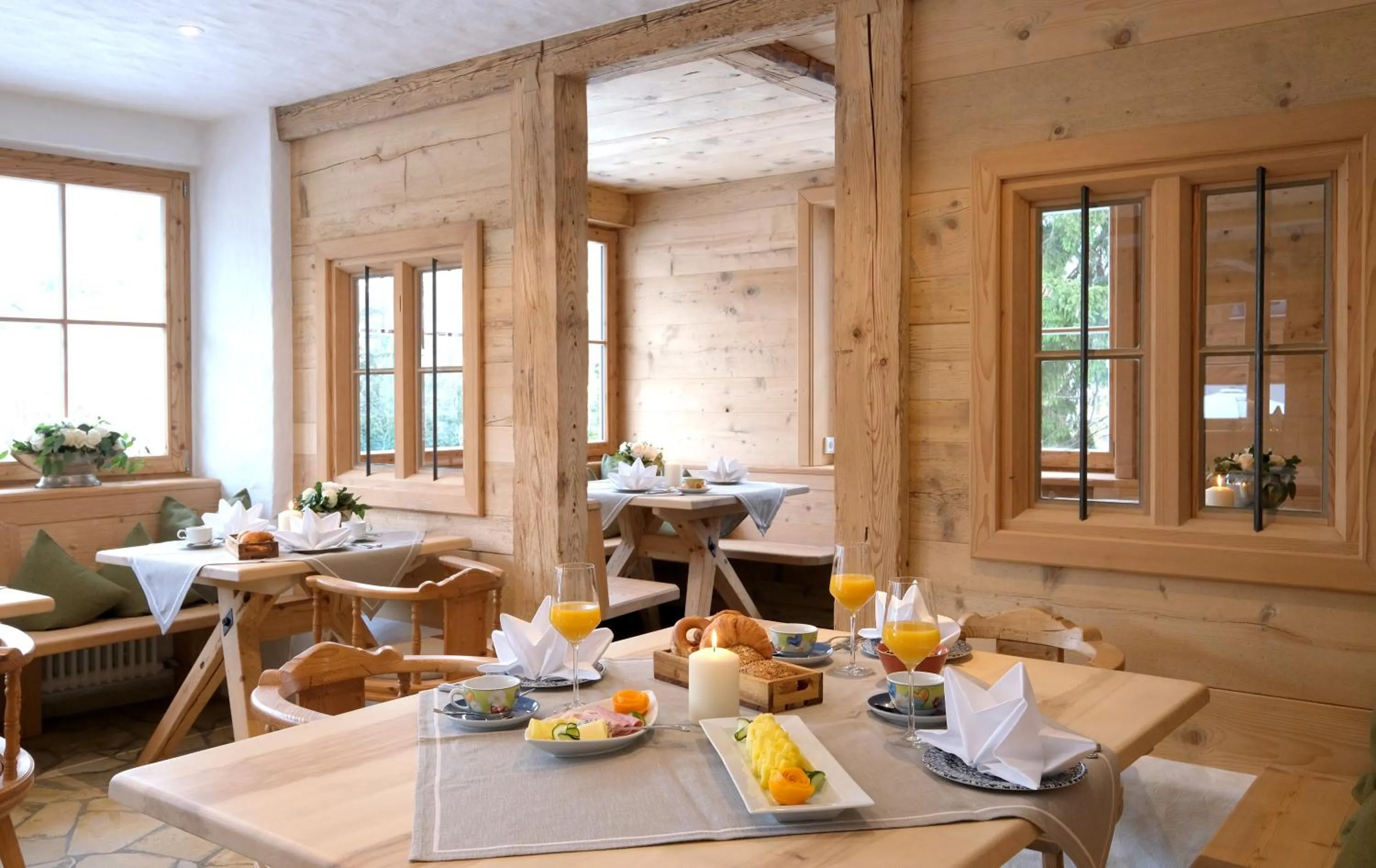 Restaurant/places to eat in Hotel Maier zum Kirschner