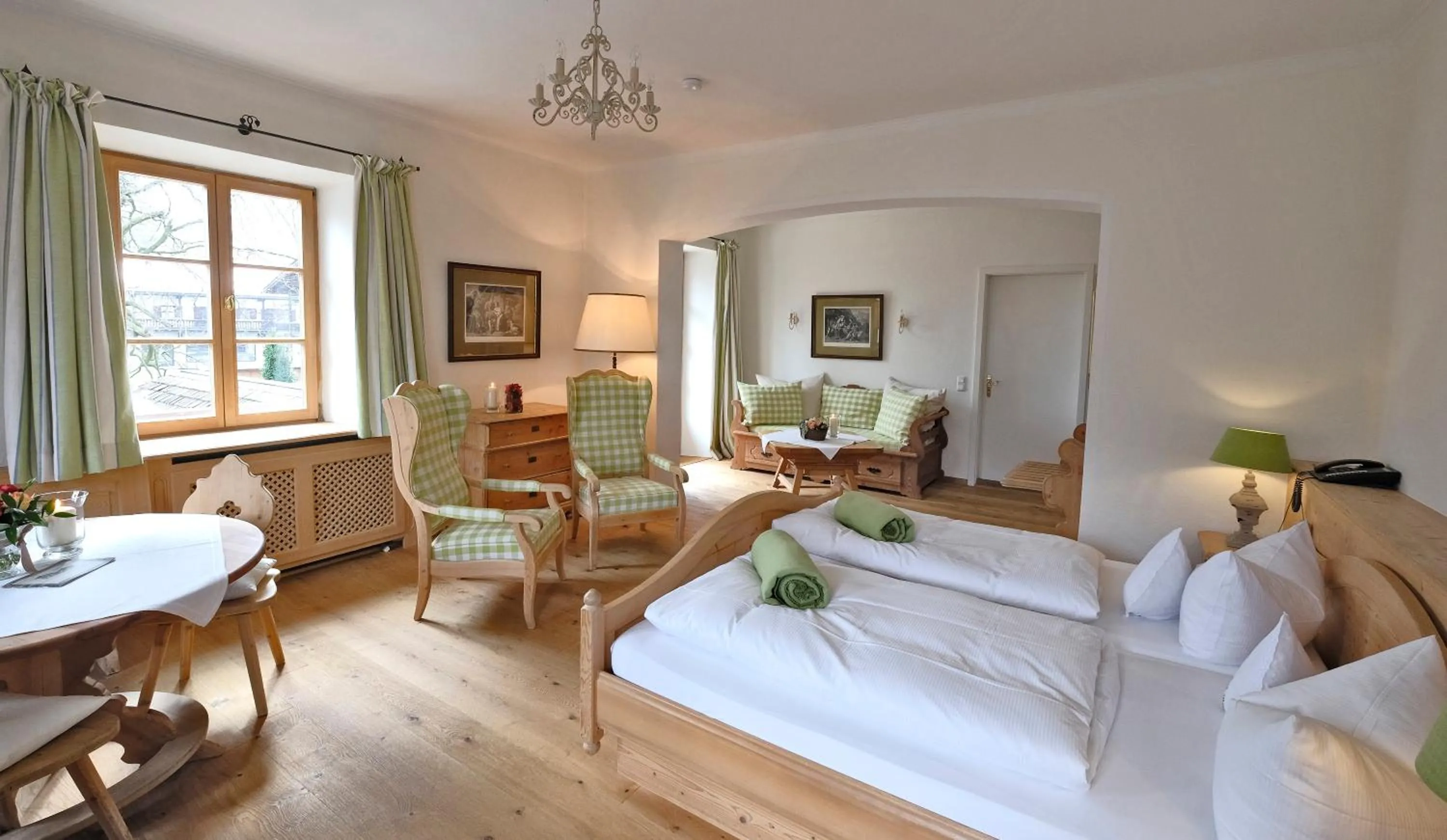 Photo of the whole room, Bed in Hotel Maier zum Kirschner