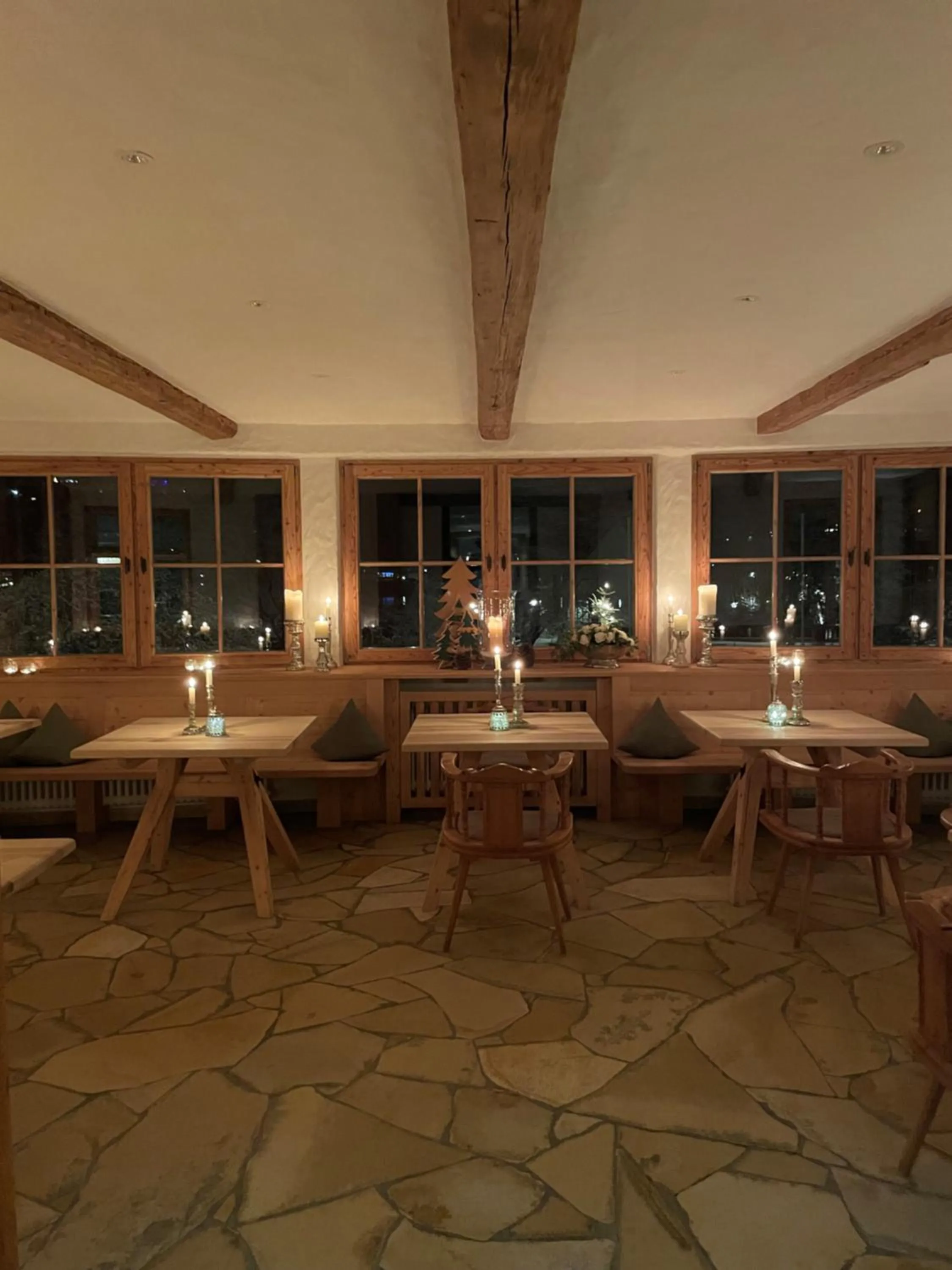 Restaurant/places to eat in Hotel Maier zum Kirschner
