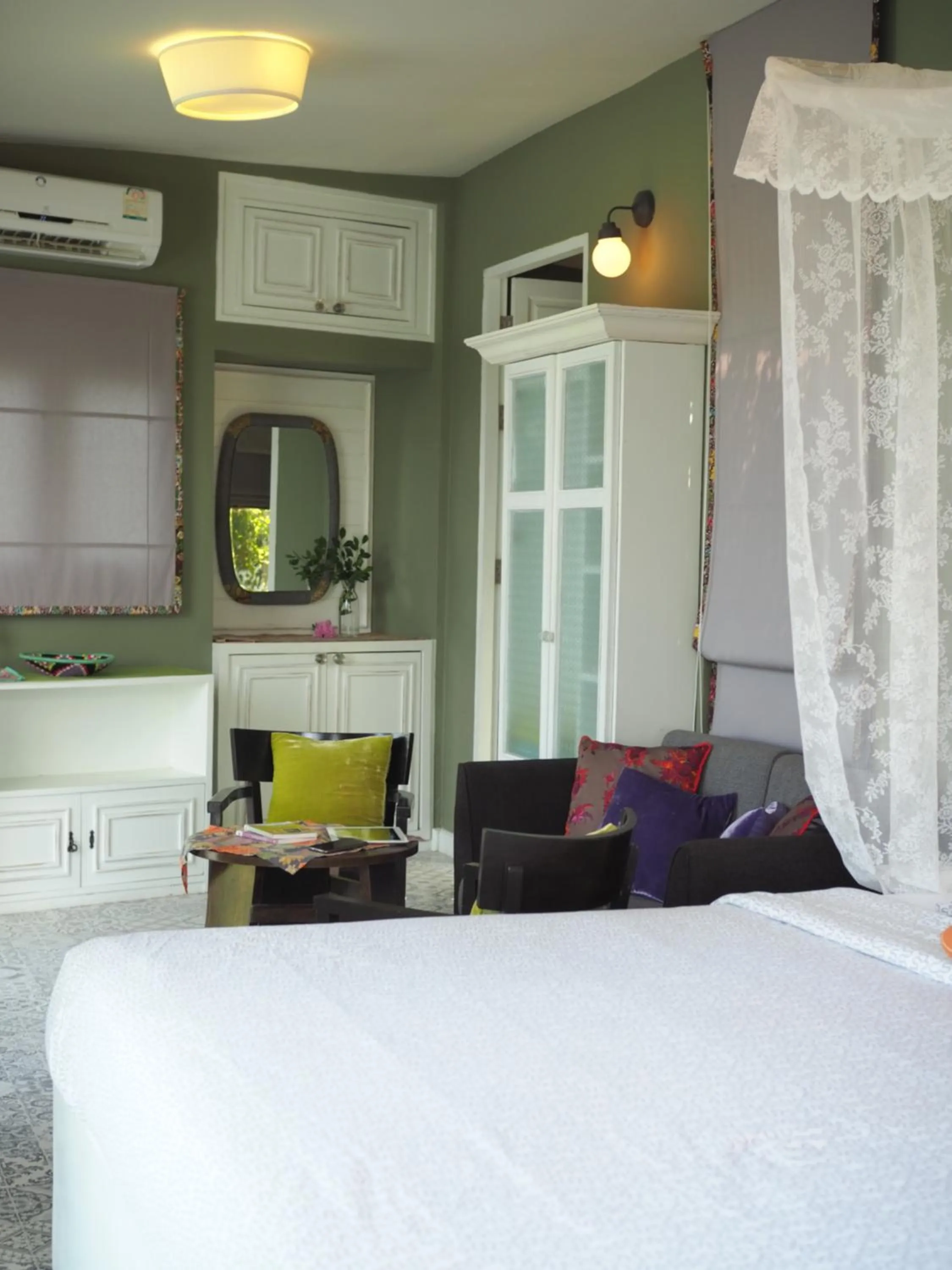 Bed in Amphawa Caza Platuu