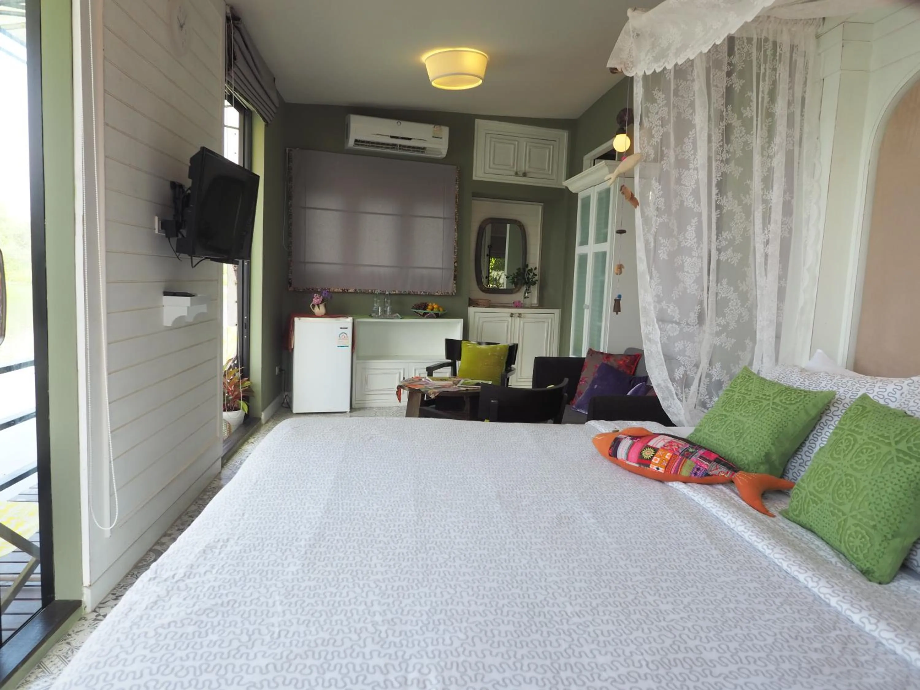 Bedroom, Bed in Amphawa Caza Platuu