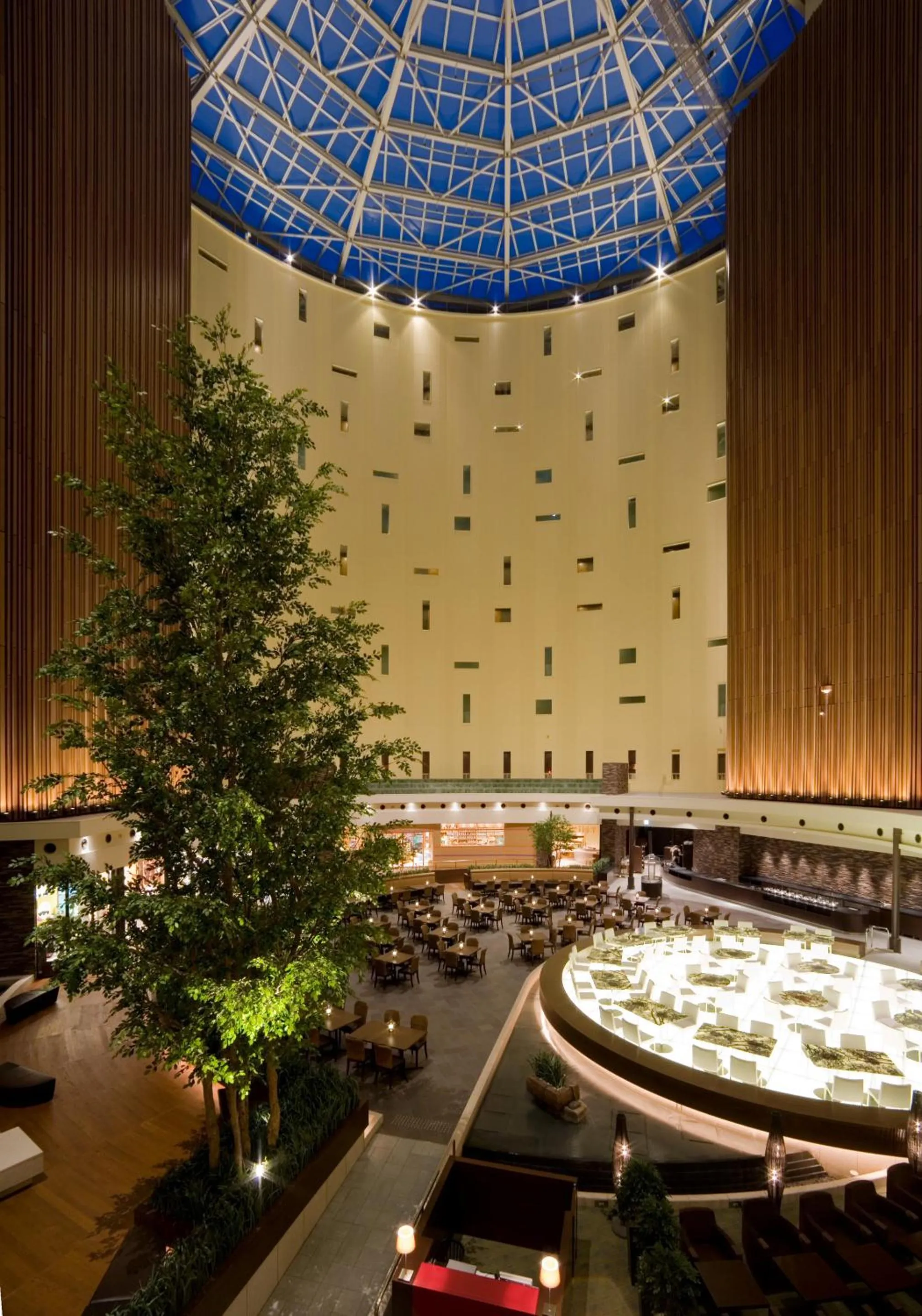 Restaurant/places to eat in MAIHAMA VIEW HOTEL by HULIC Formerly Tokyo Bay Maihama Hotel