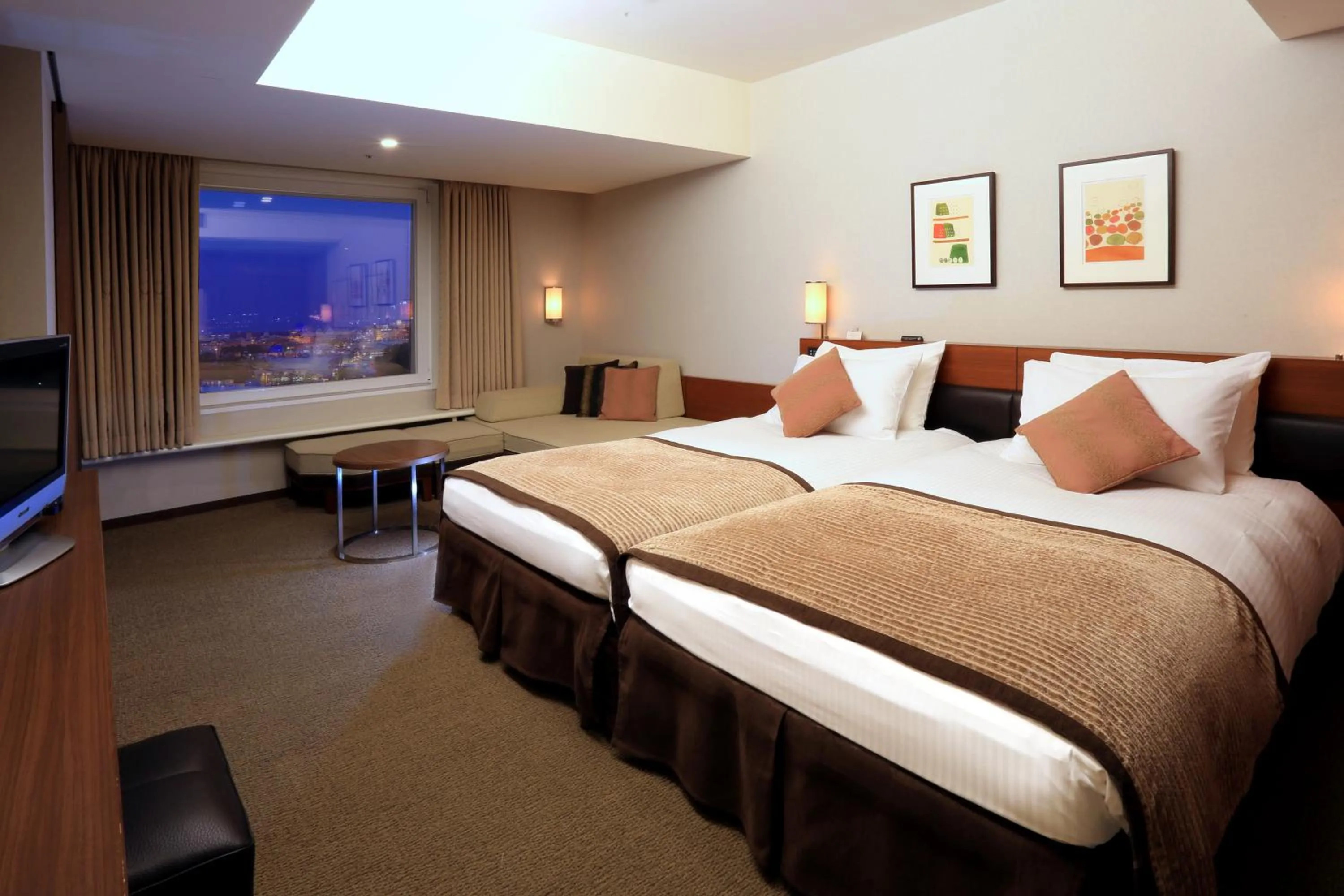 Bed in MAIHAMA VIEW HOTEL by HULIC Formerly Tokyo Bay Maihama Hotel