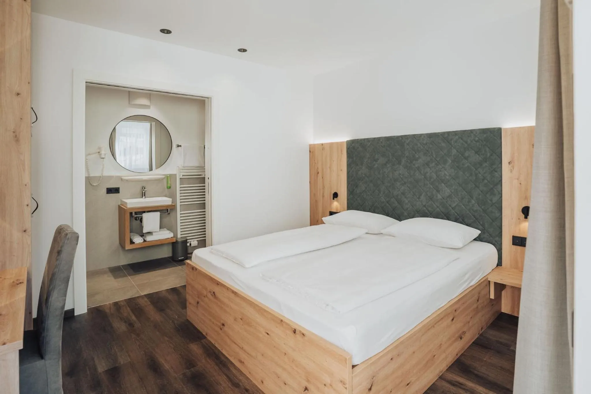 Photo of the whole room, Bed in Feichter Hotel & Bistro