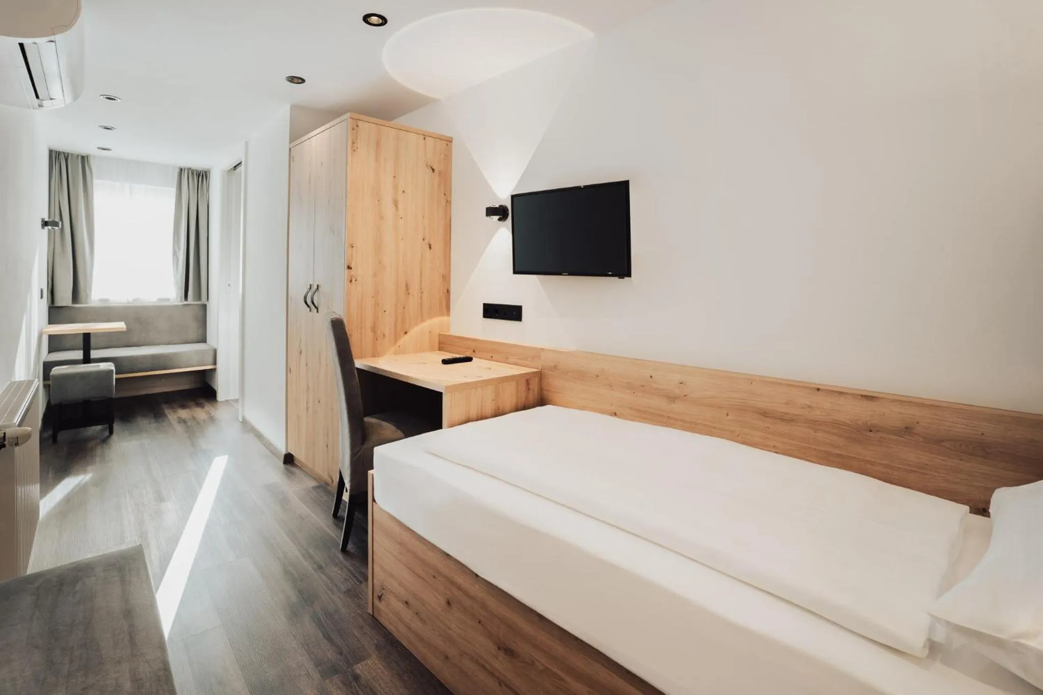 Photo of the whole room, Bed in Feichter Hotel & Bistro