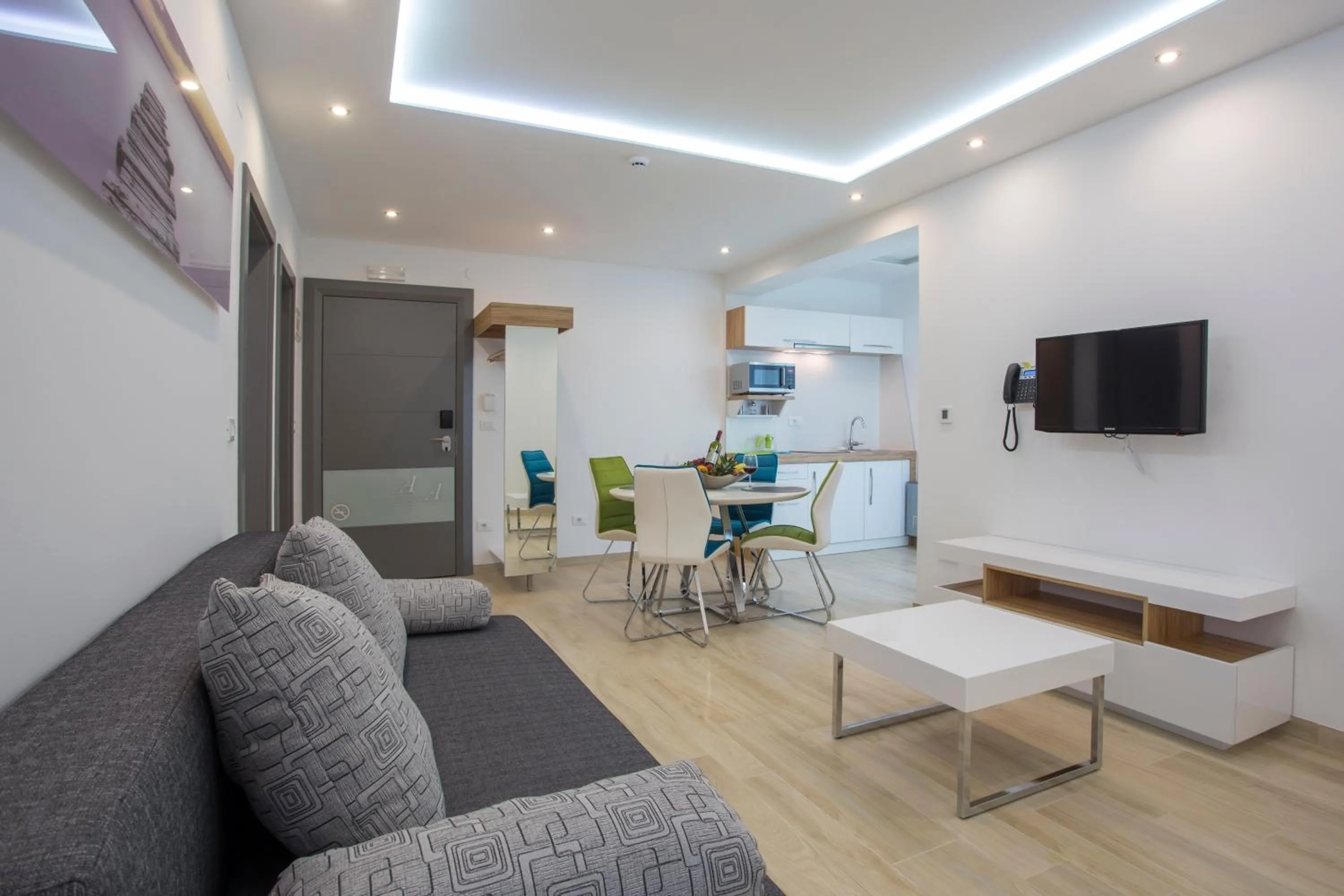 TV and multimedia in Adrion Aparthotel