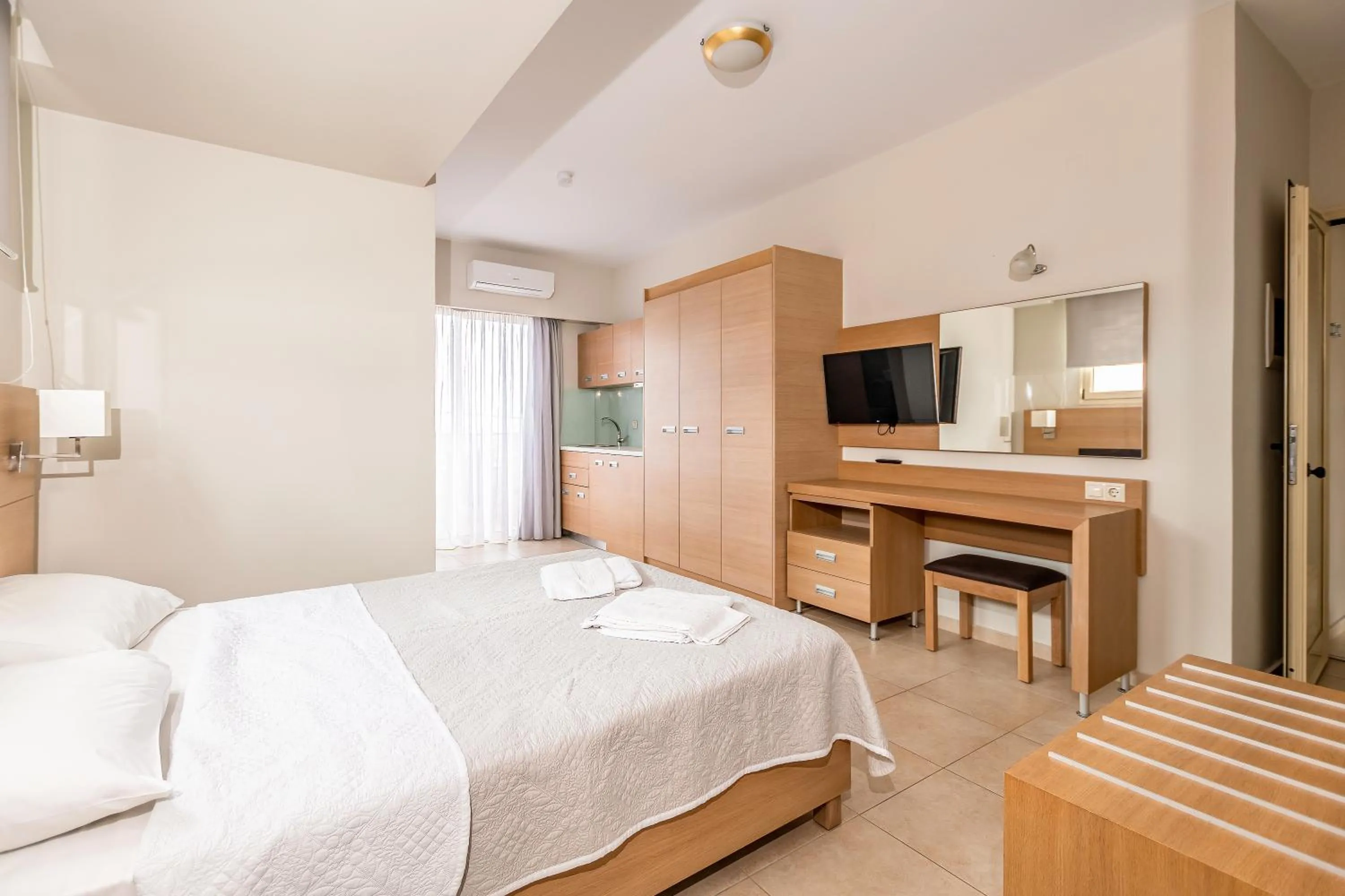 Bed in Pleasure Beach Hotel