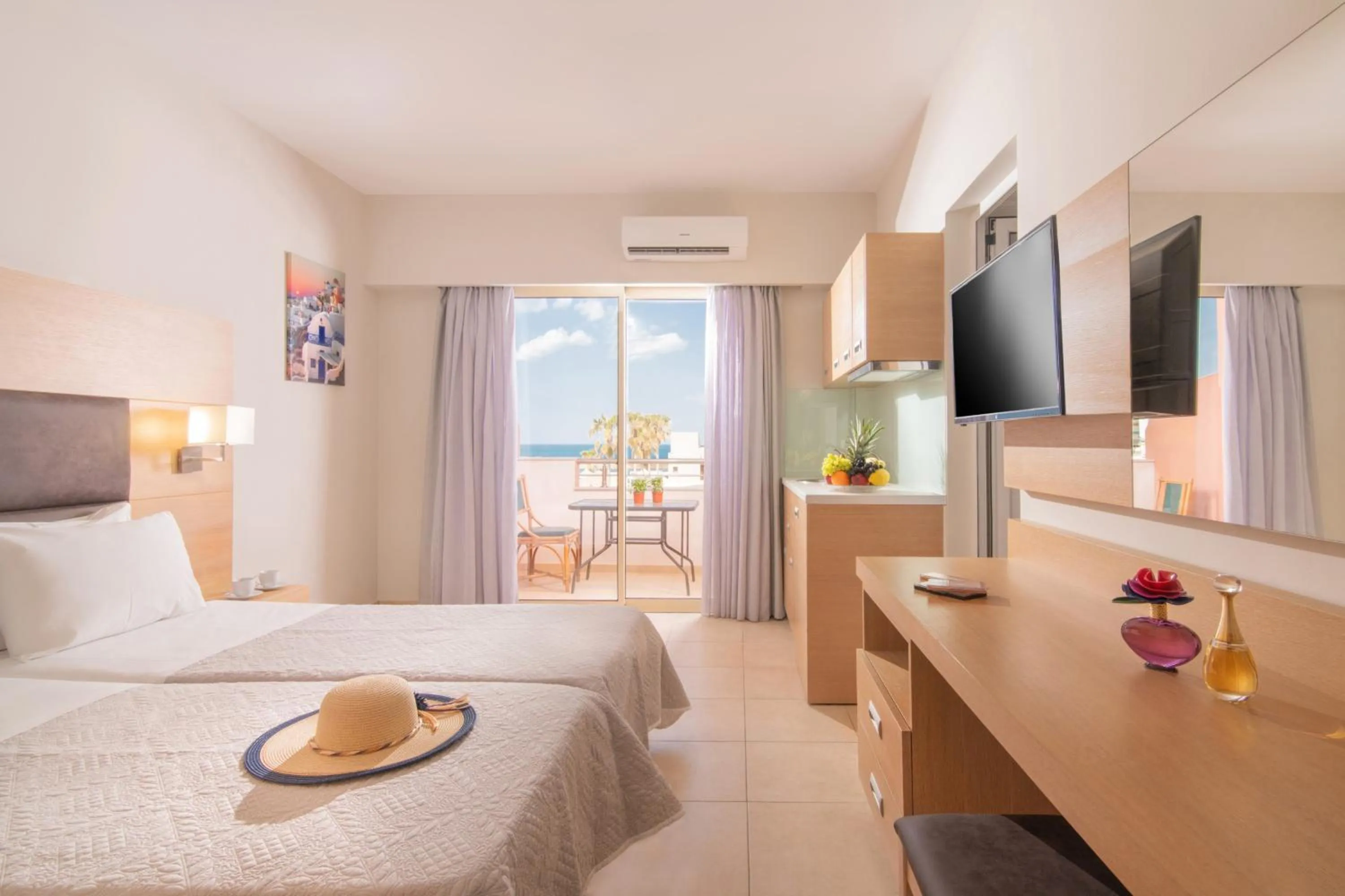 Photo of the whole room in Pleasure Beach Hotel