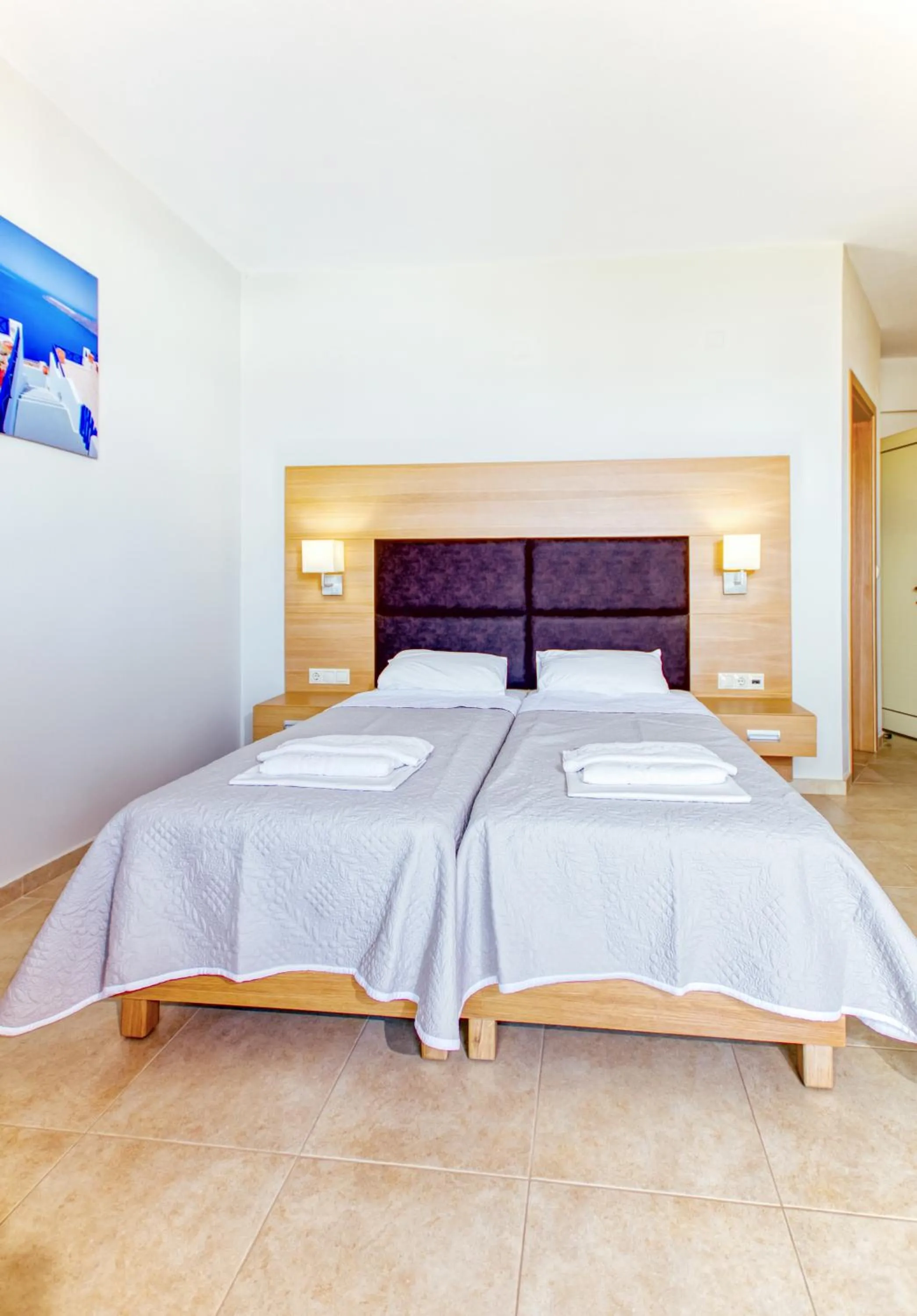 Bed in Pleasure Beach Hotel