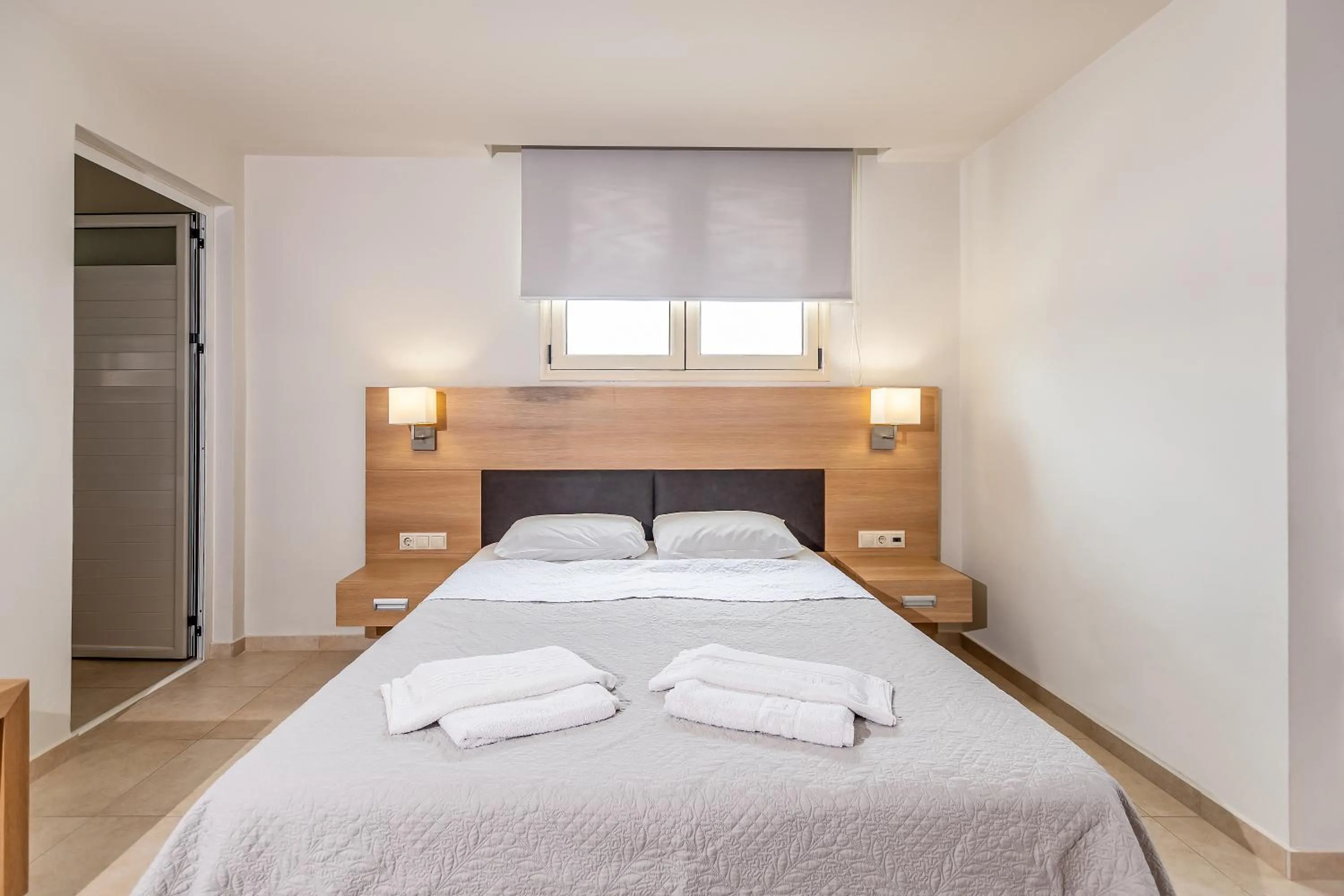 Bed in Pleasure Beach Hotel