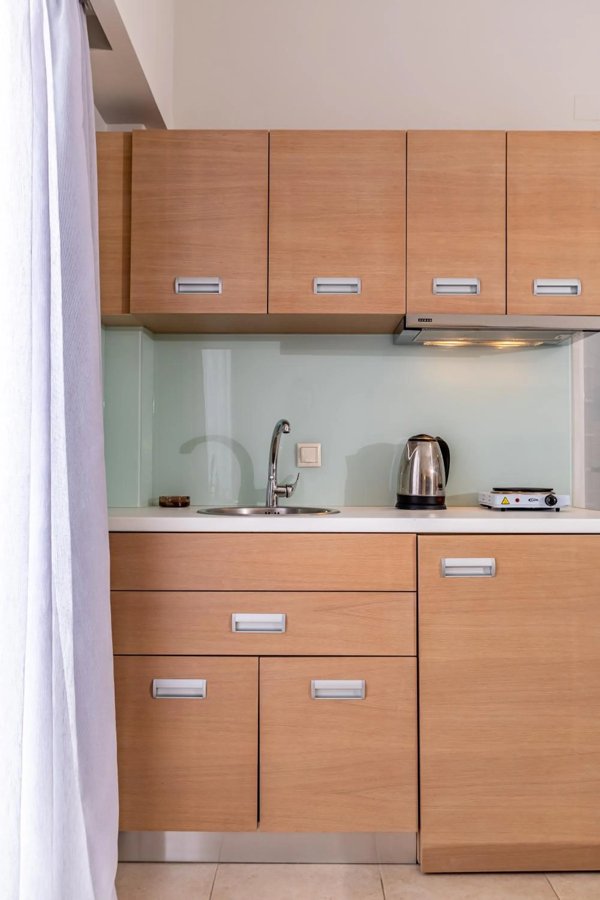 Coffee/tea facilities in Pleasure Beach Hotel