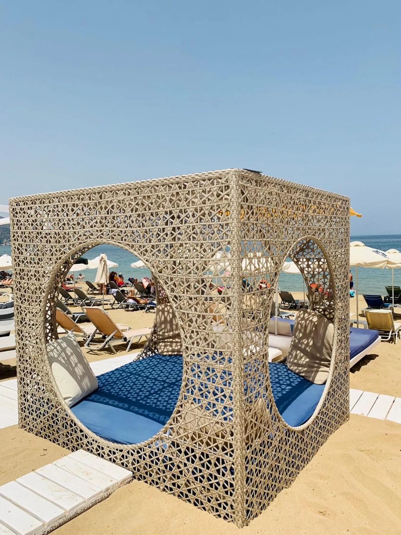 Beach in Pleasure Beach Hotel