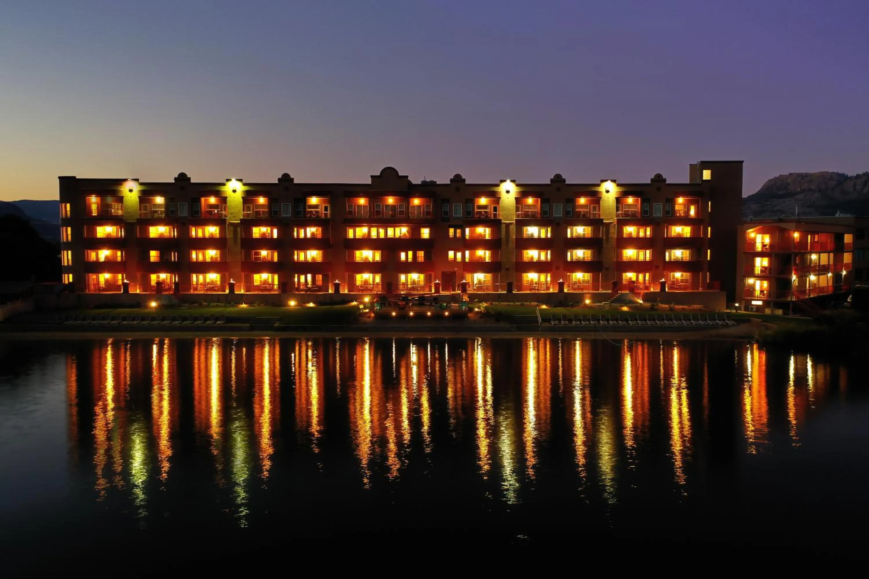 Property building in Holiday Inn Hotel & Suites Osoyoos by IHG