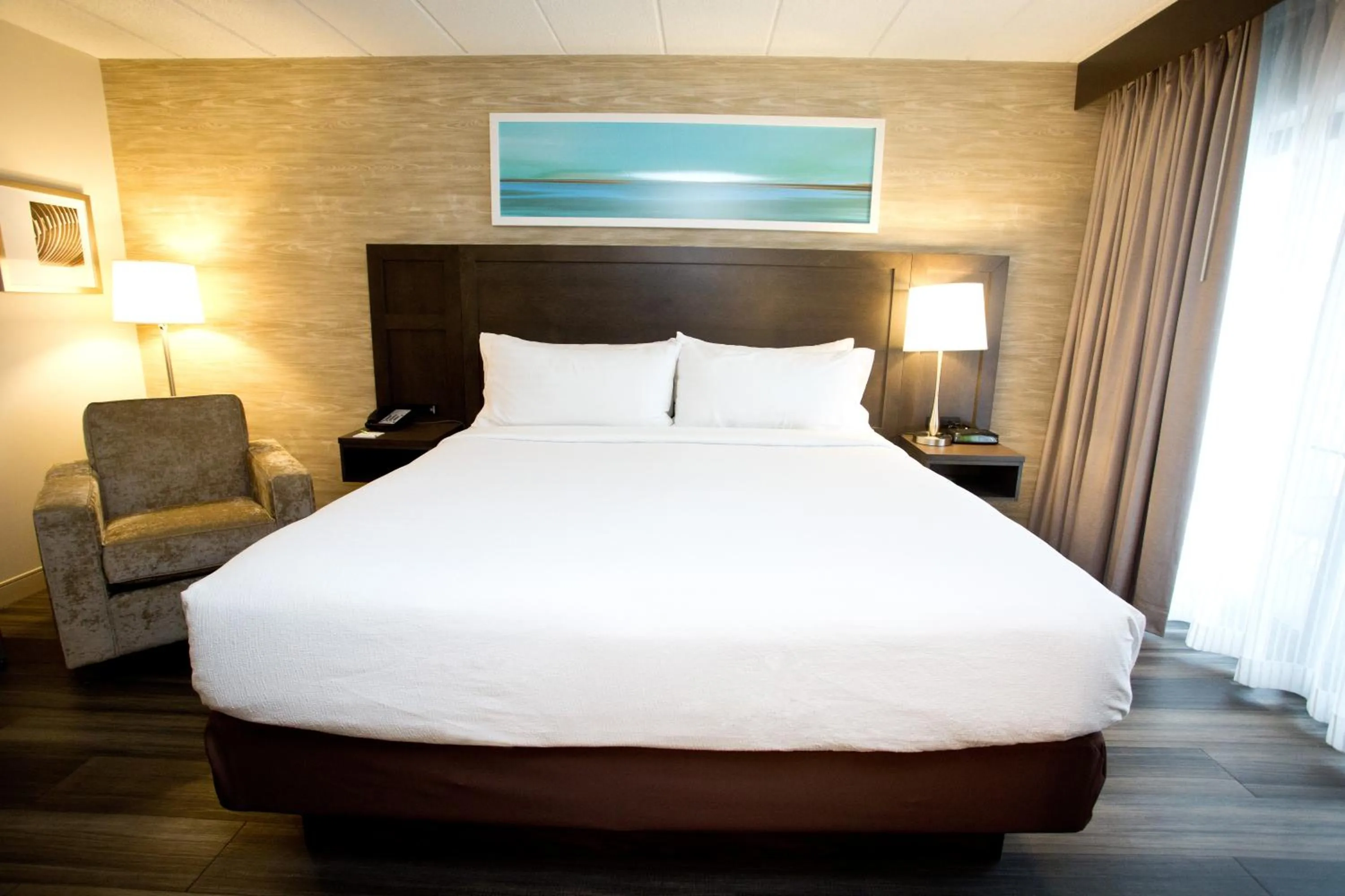 Bed in Holiday Inn Hotel Peterborough Waterfront by IHG