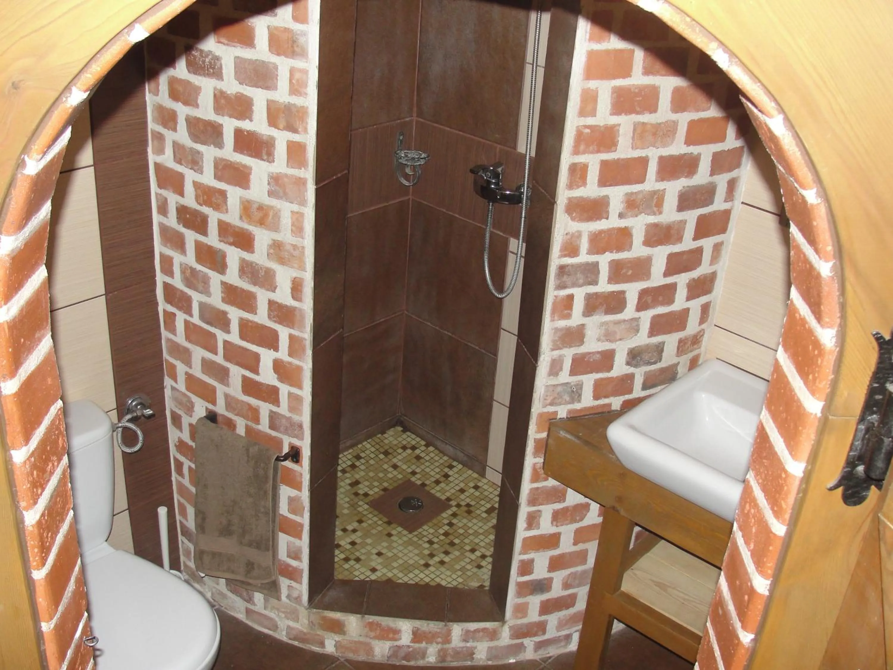 Pokoje i domki Saraceńska Chata