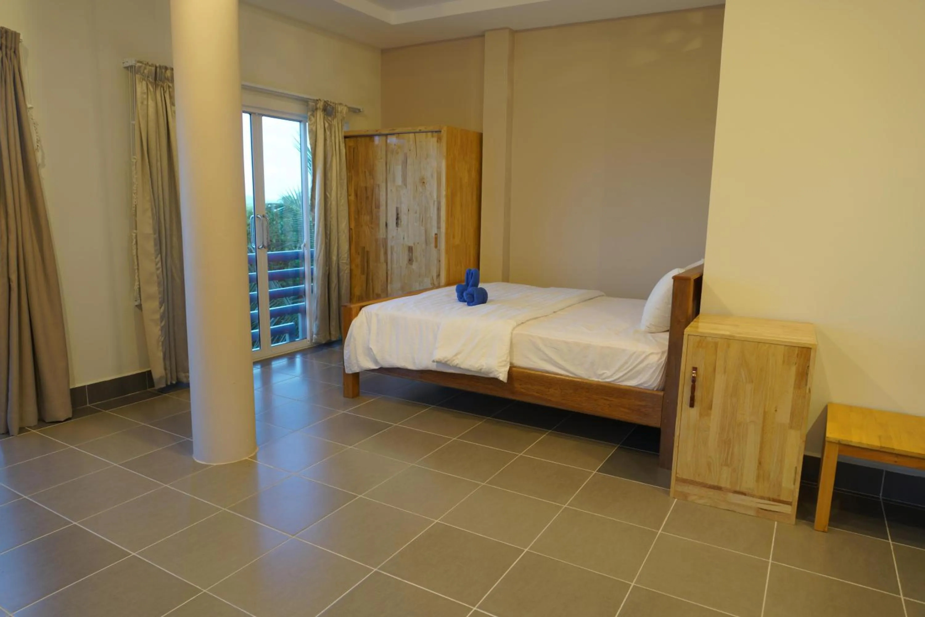 Photo of the whole room, Bed in Sok Heng Guesthouse