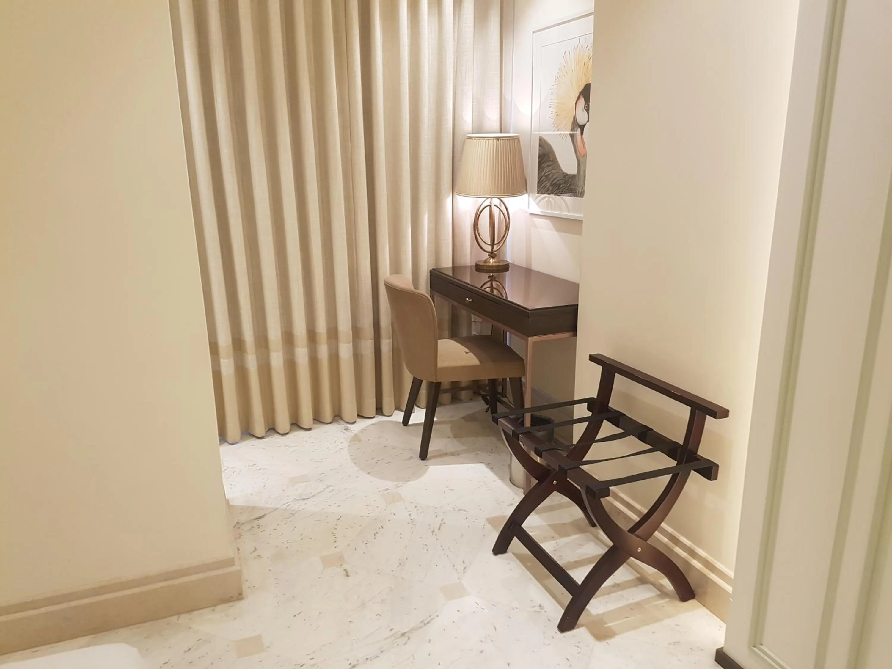 Bedroom, Bed in Hotel Harbour View Colaba