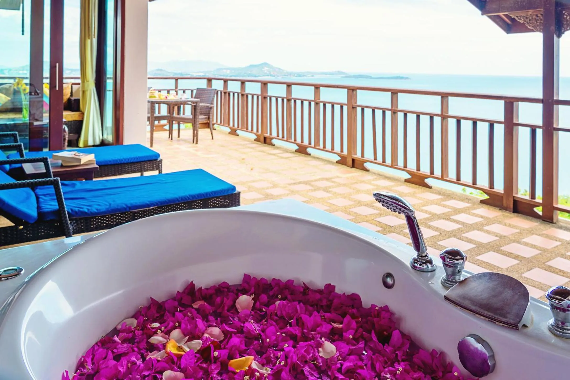 Hot Tub in Sandalwood Luxury Villa Resort