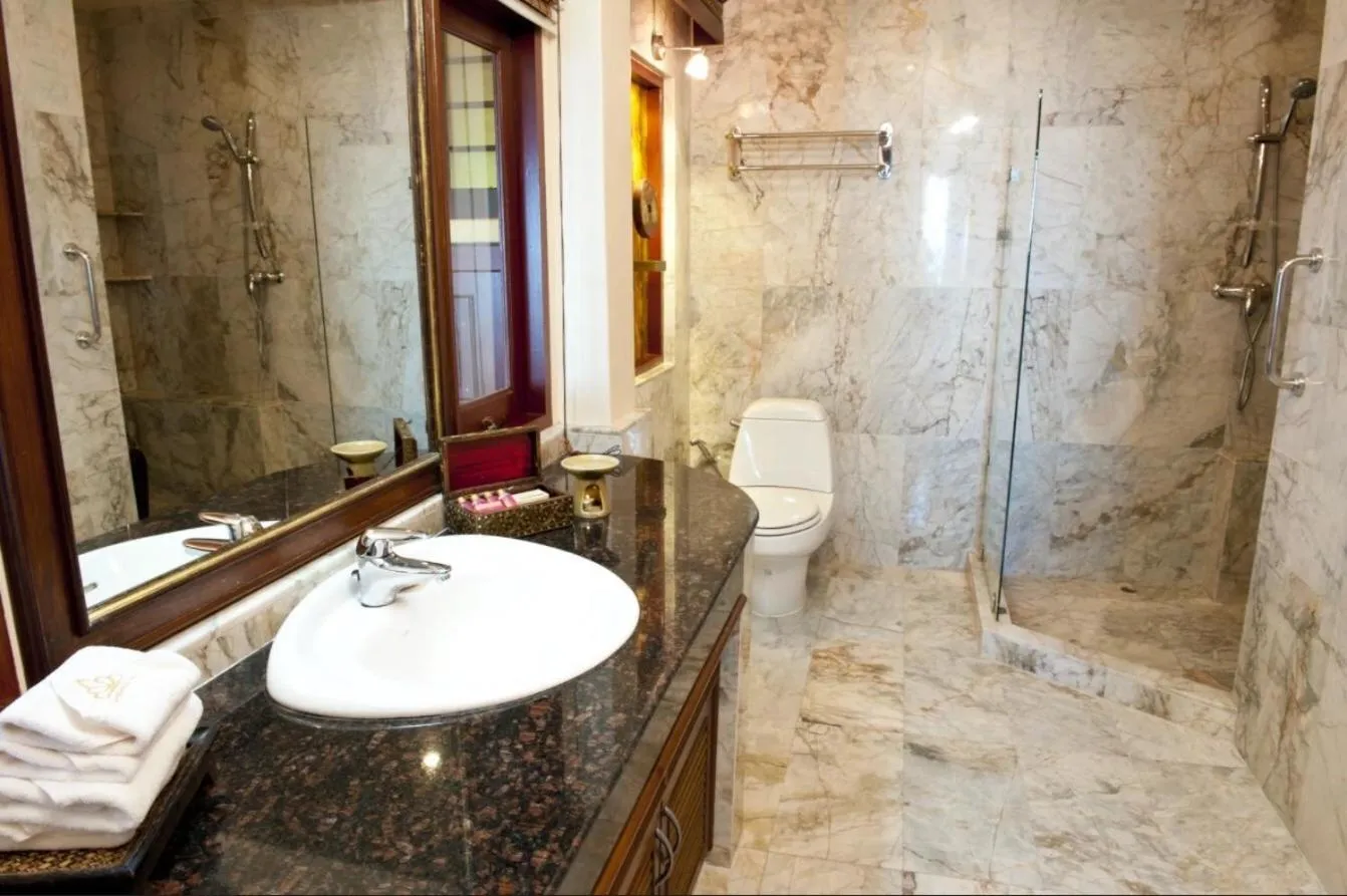 Bathroom in Sandalwood Luxury Villa Resort