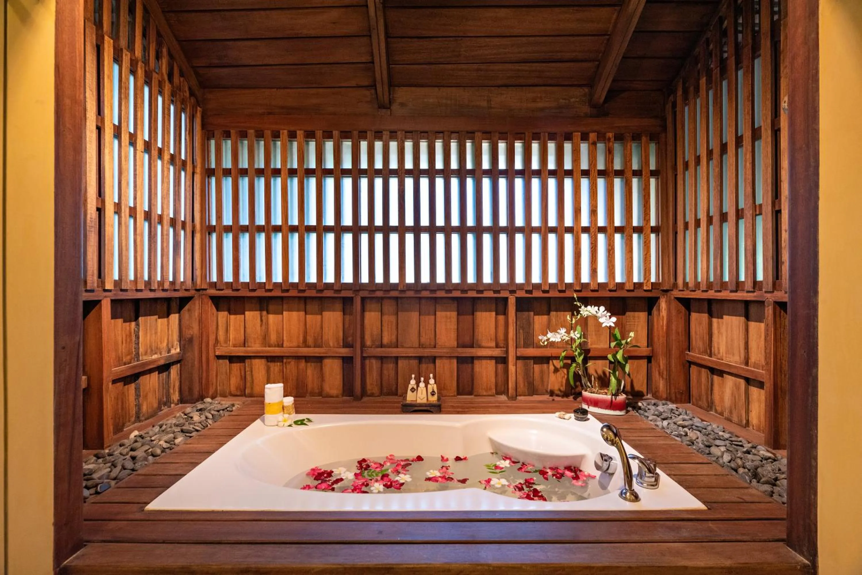 Bathroom in Buri Rasa Village Samui Adults Only