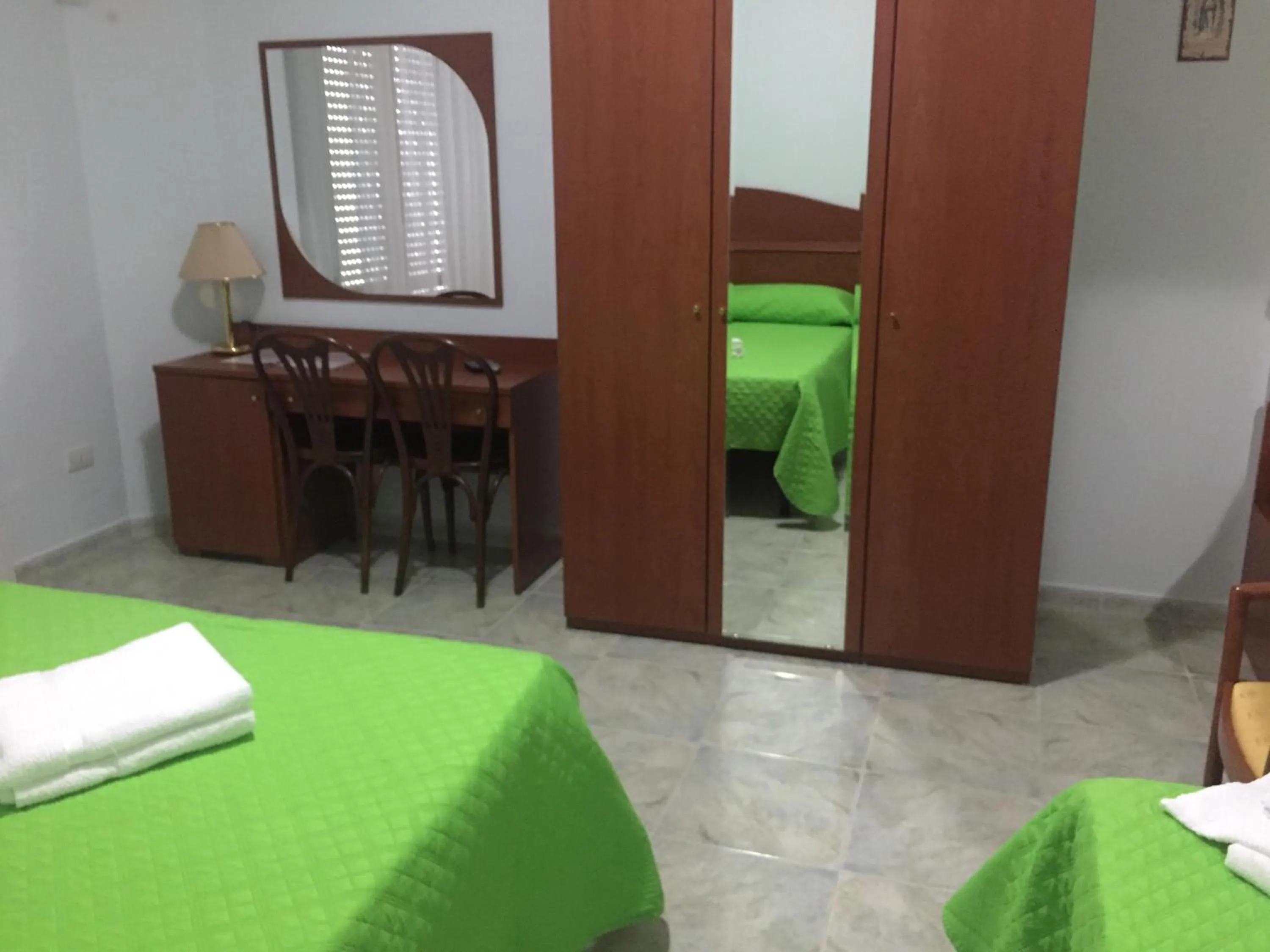 Bed in Castelvetere Hotel