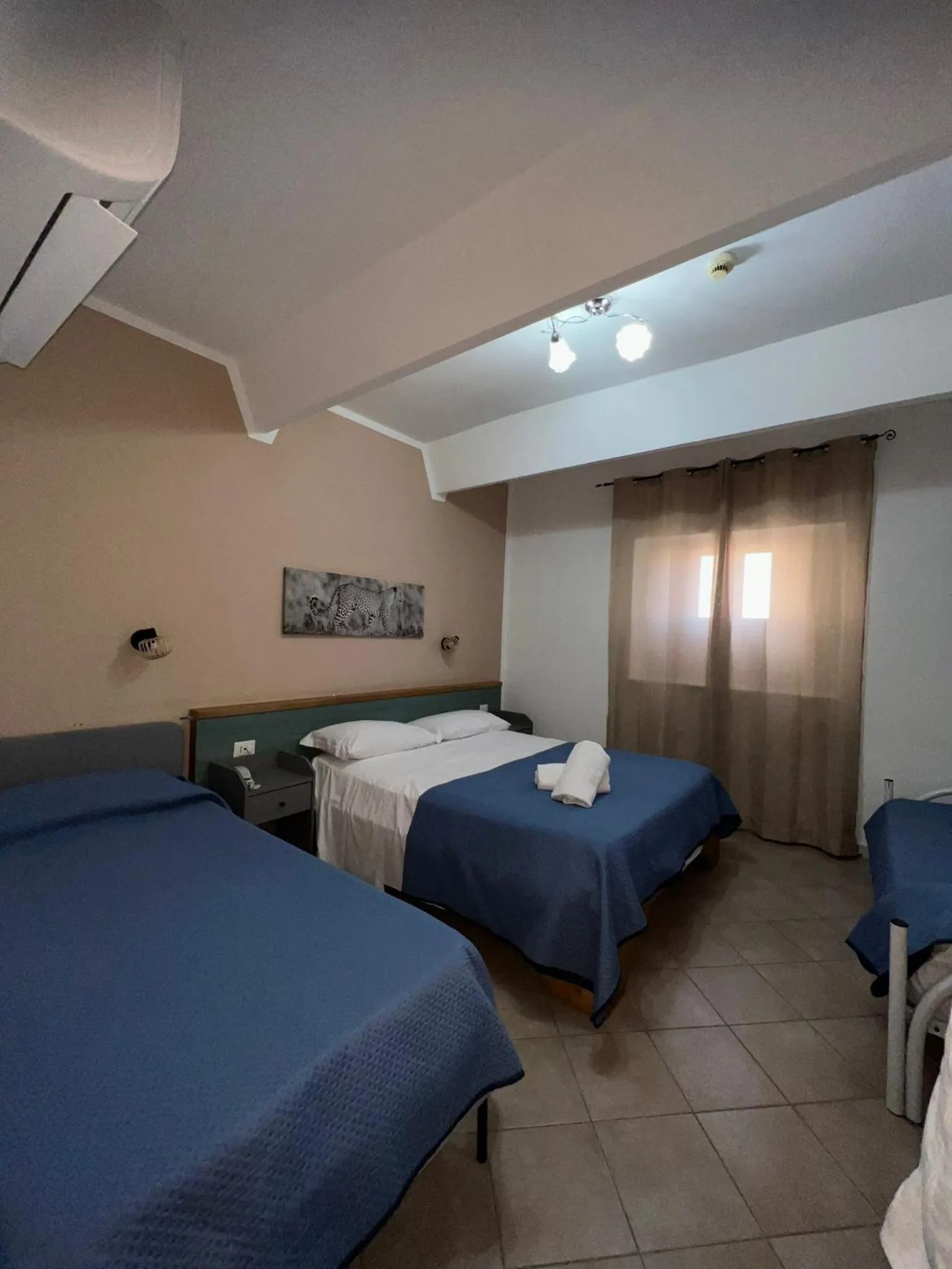 Bedroom, Bed in Hotel Martini