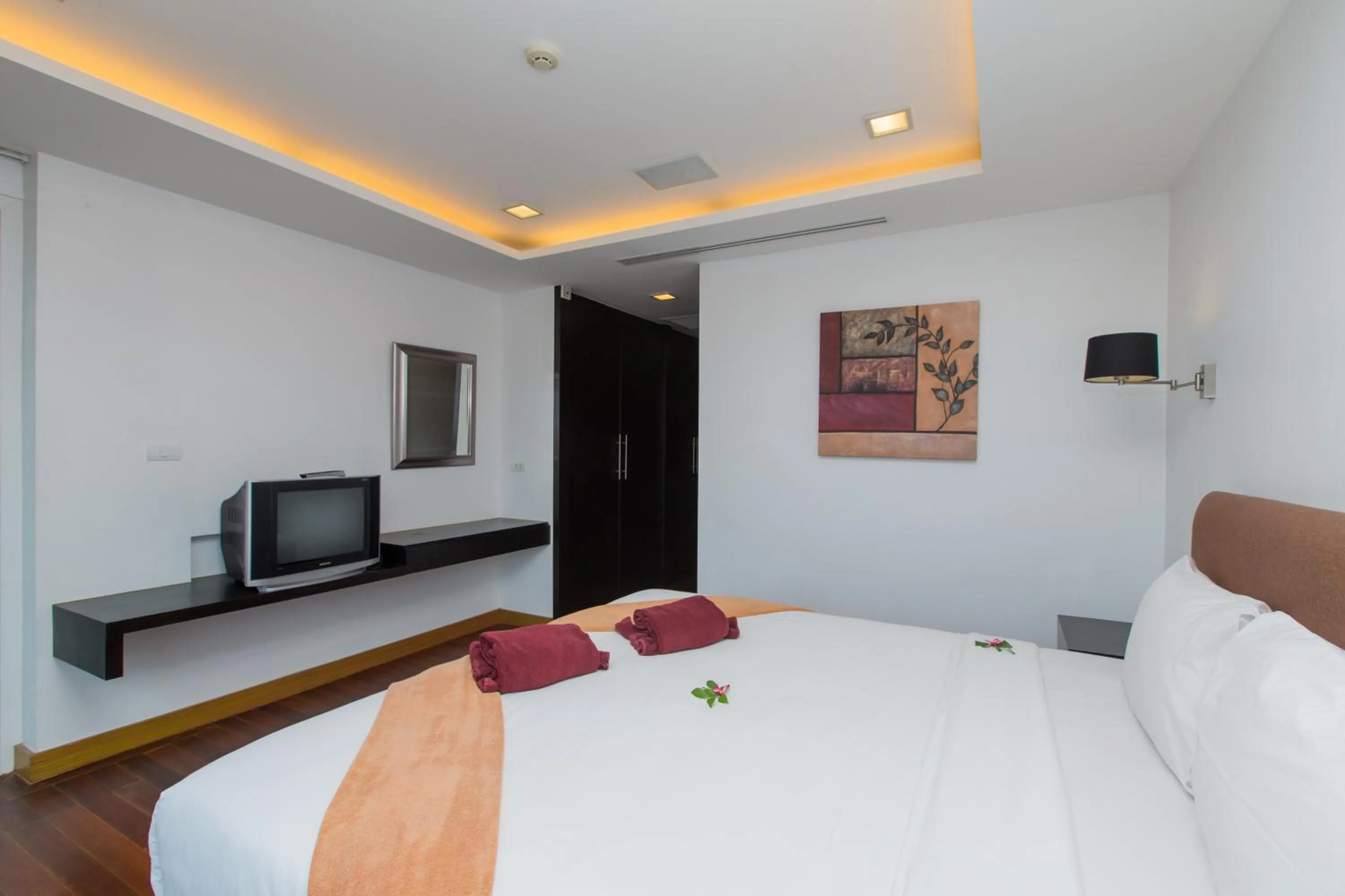 Bedroom, Bed in The Palms, Kamala Beach - SHA Extra Plus