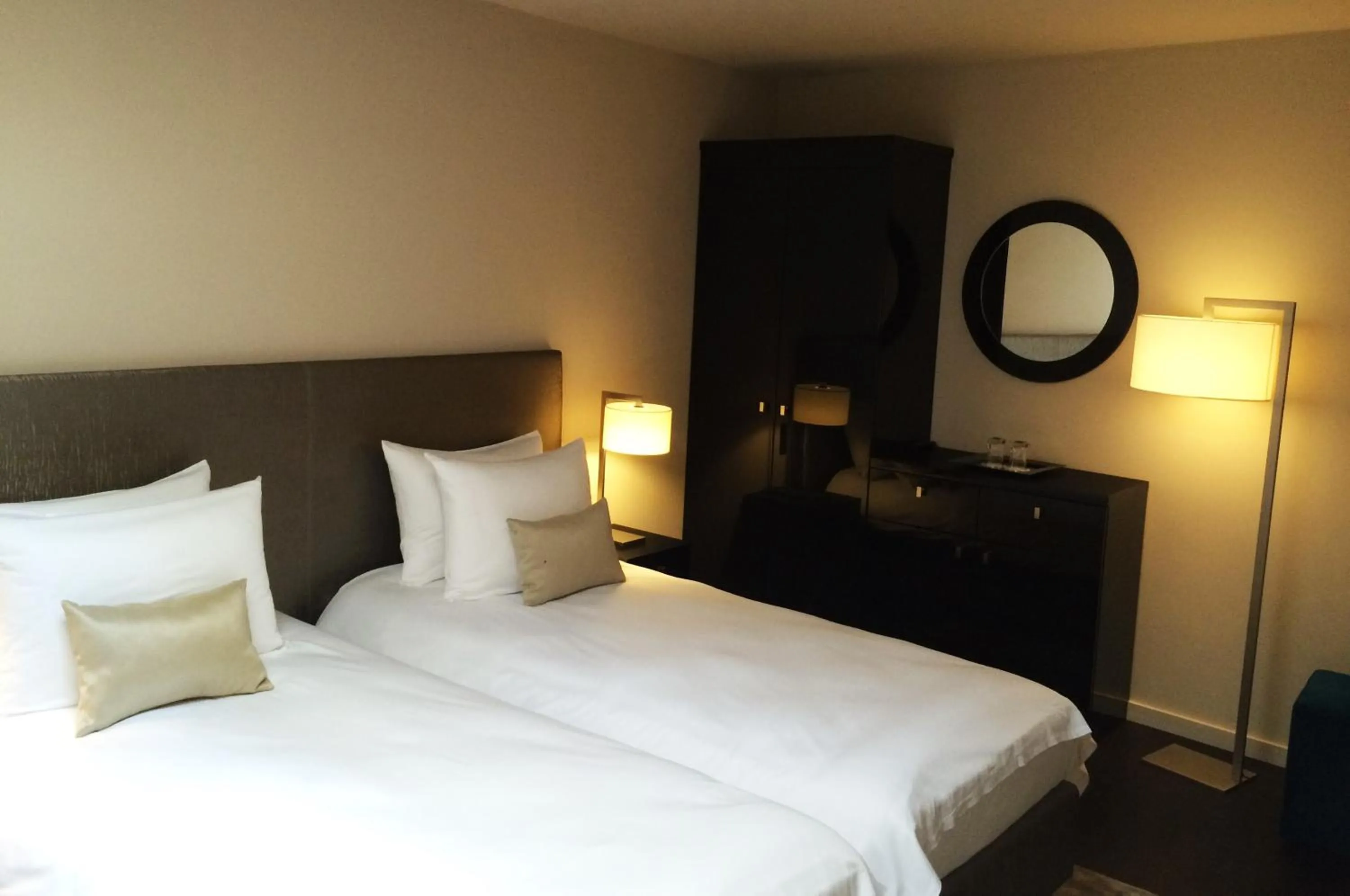 Photo of the whole room, Bed in Medusa Gdańsk Old Town