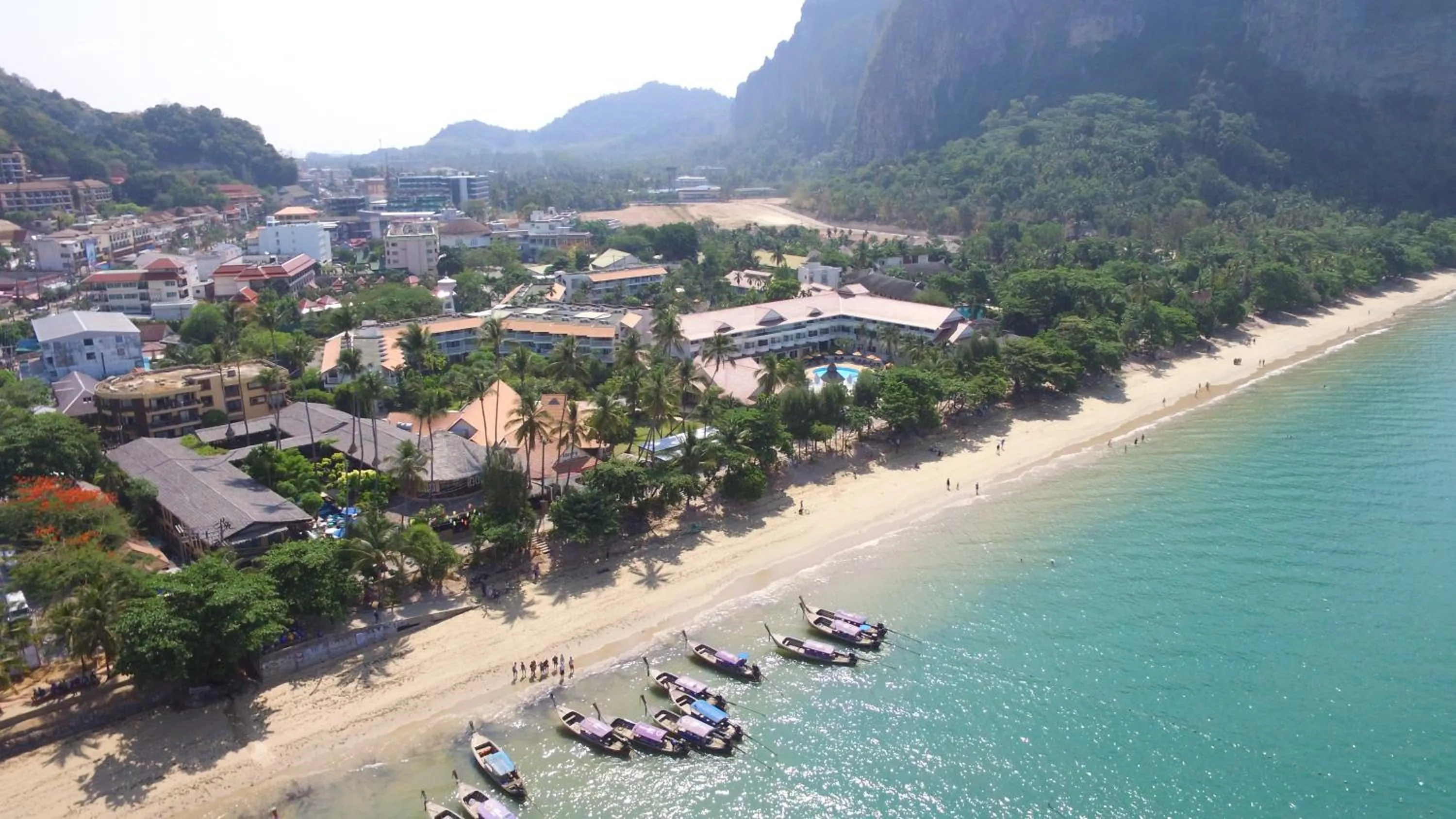 Beach in Vacation Village Phra Nang Inn - SHA Extra Plus