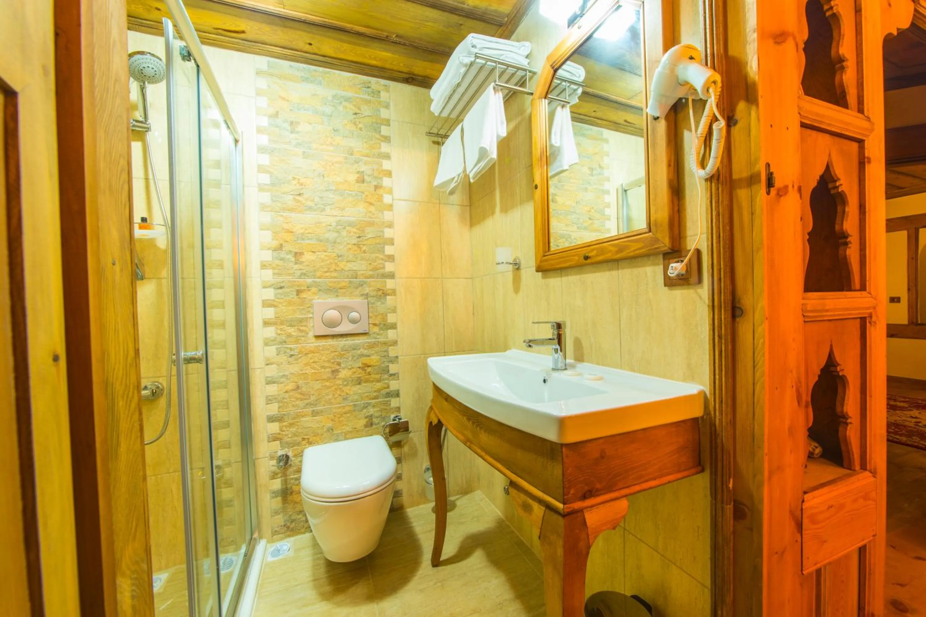 Bathroom in Akbulut Konak