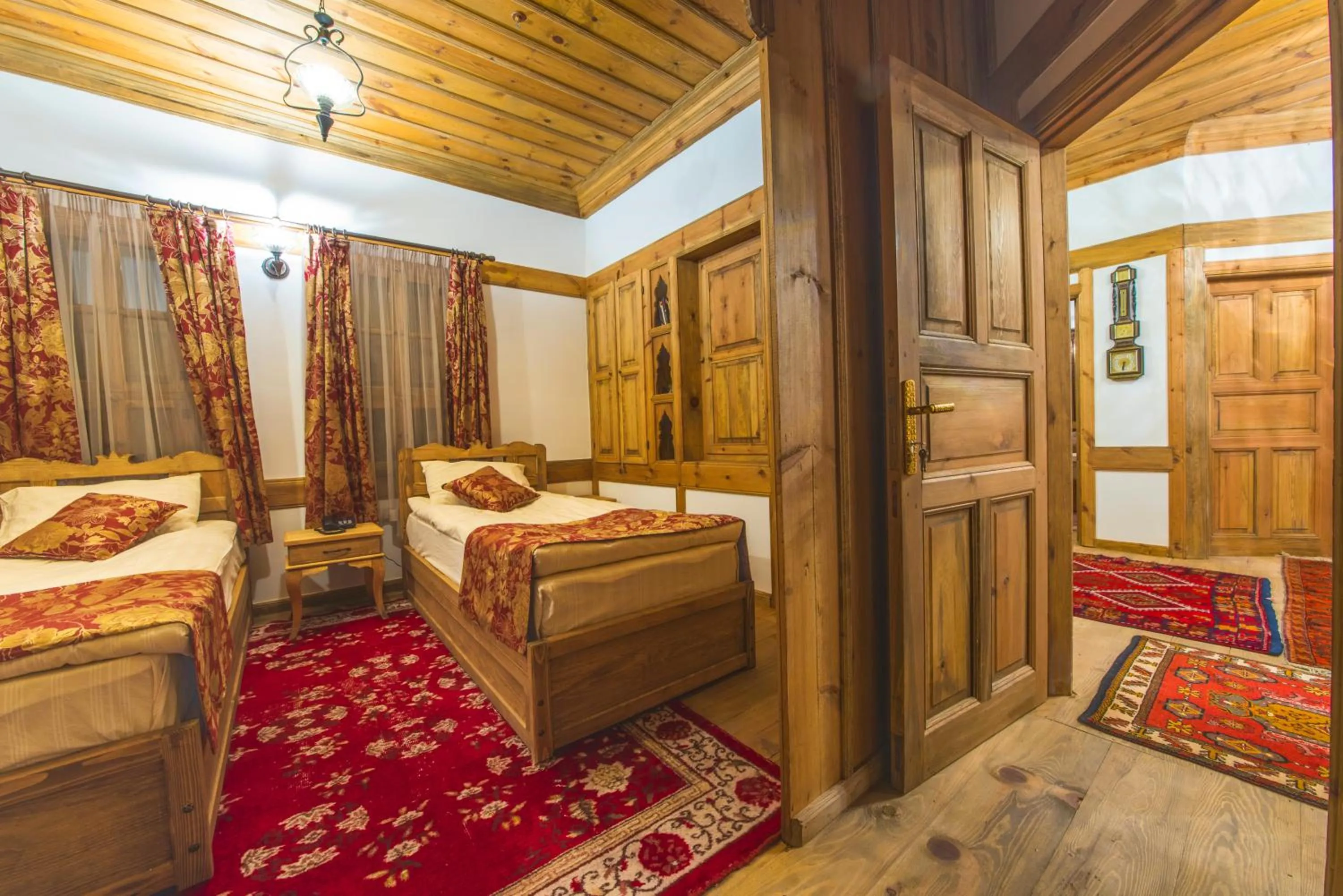 Shower, Bed in Akbulut Konak