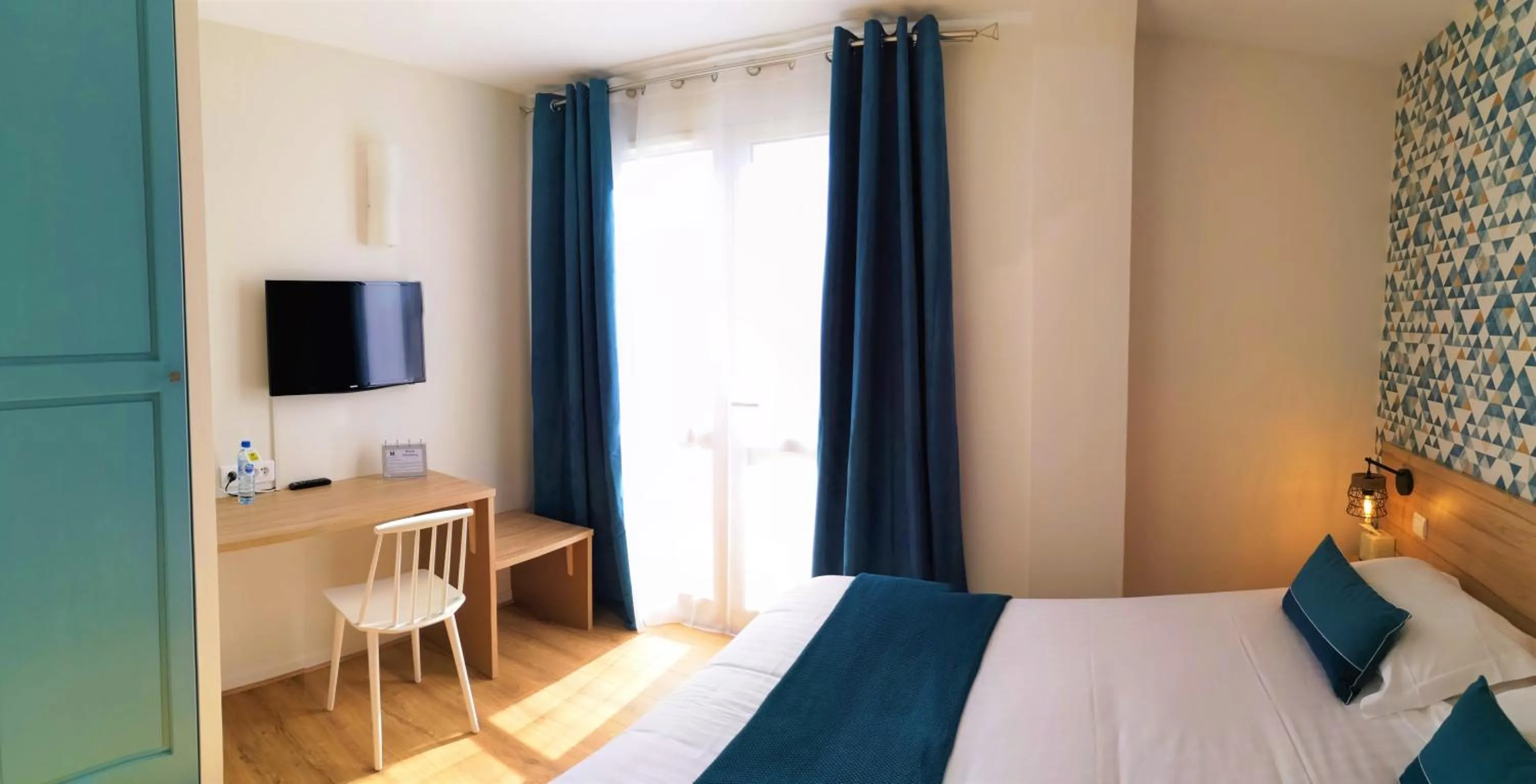 Bedroom, Bed in Pey La Tour - Logis Hôtels & Restaurant