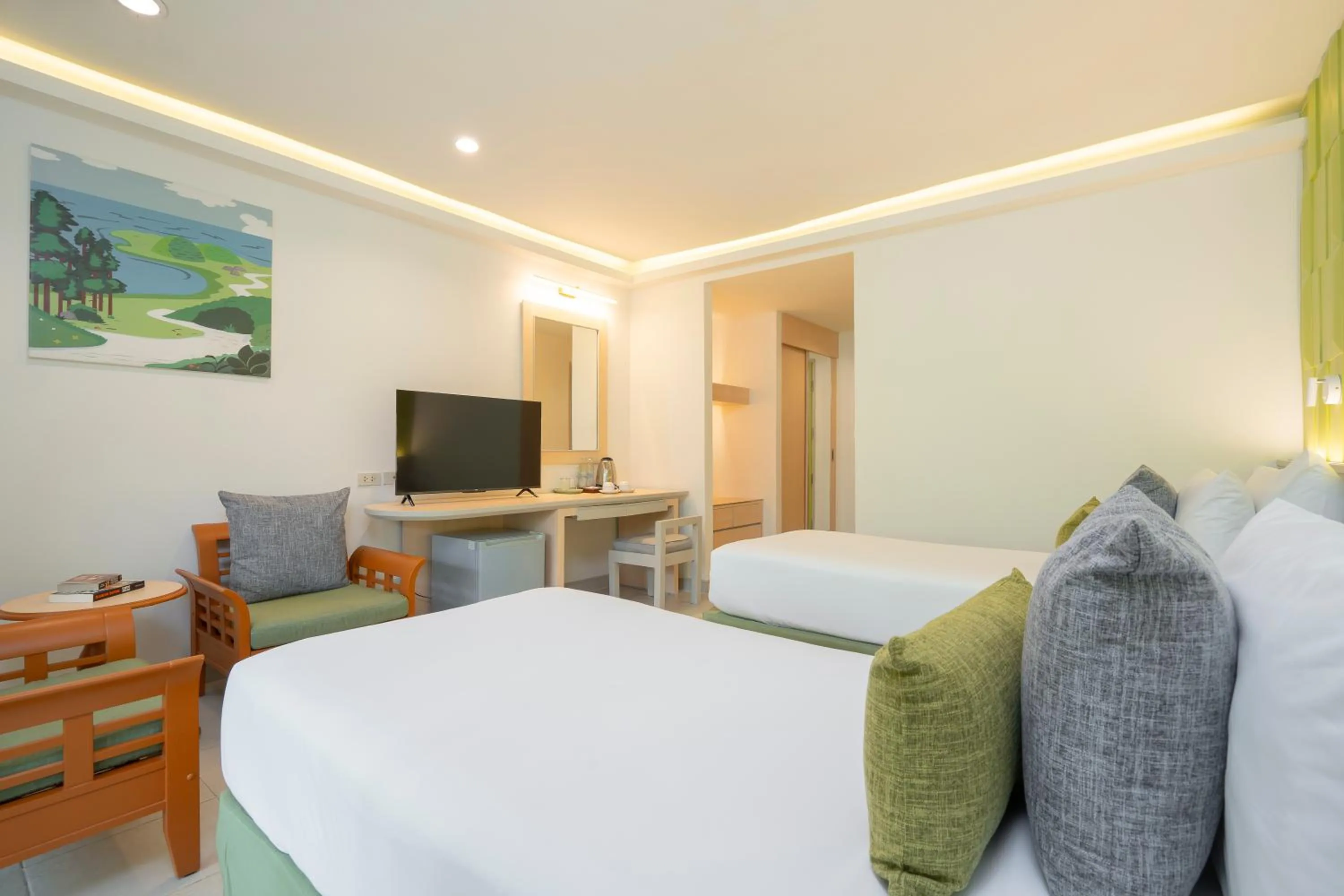 Bed in The Green Park Resort