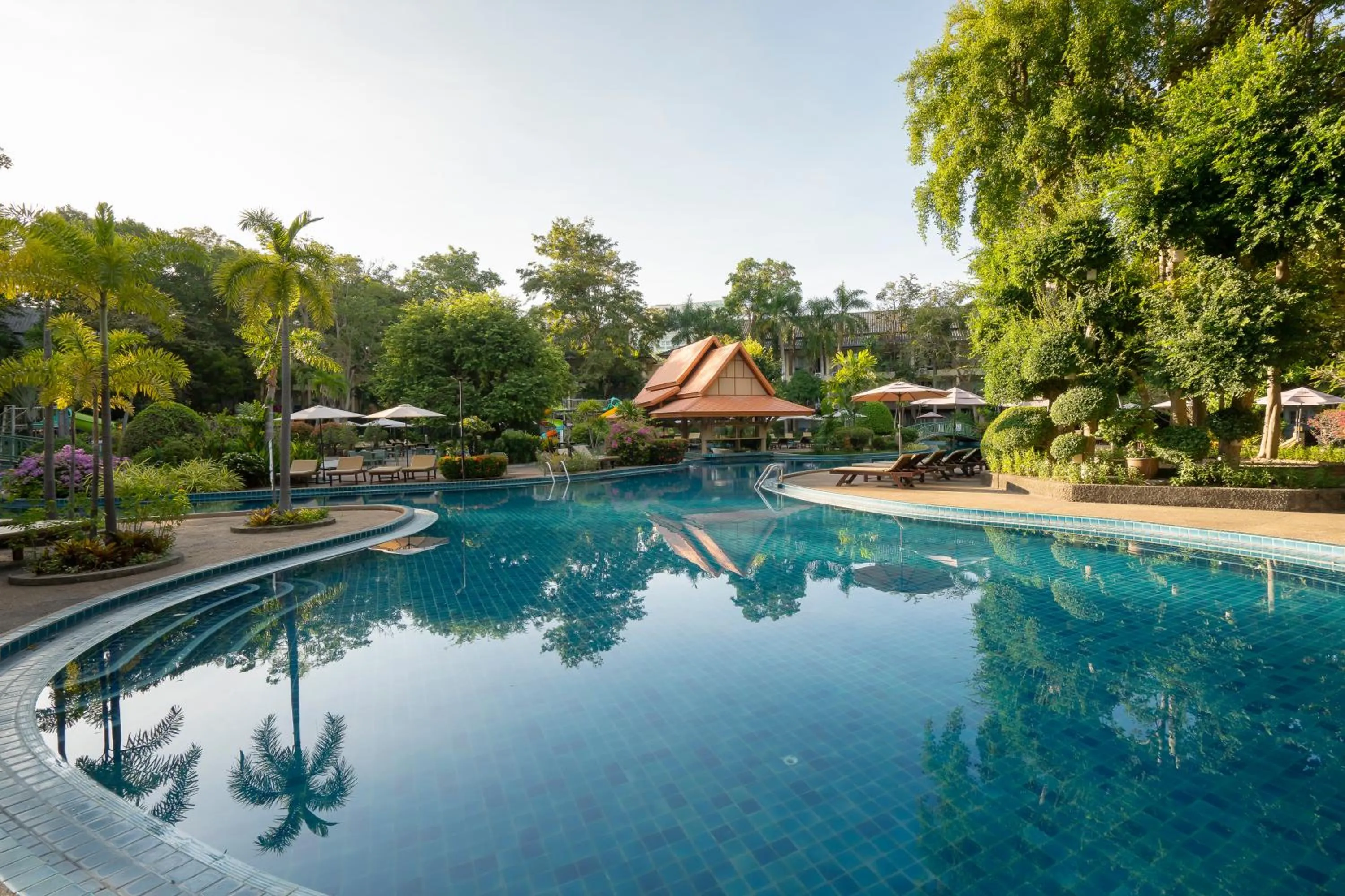 Swimming pool in The Green Park Resort