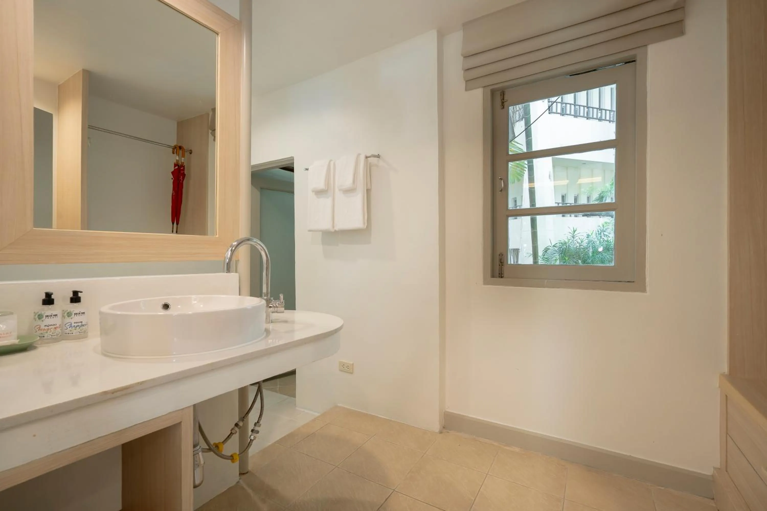 The Green Park Resort