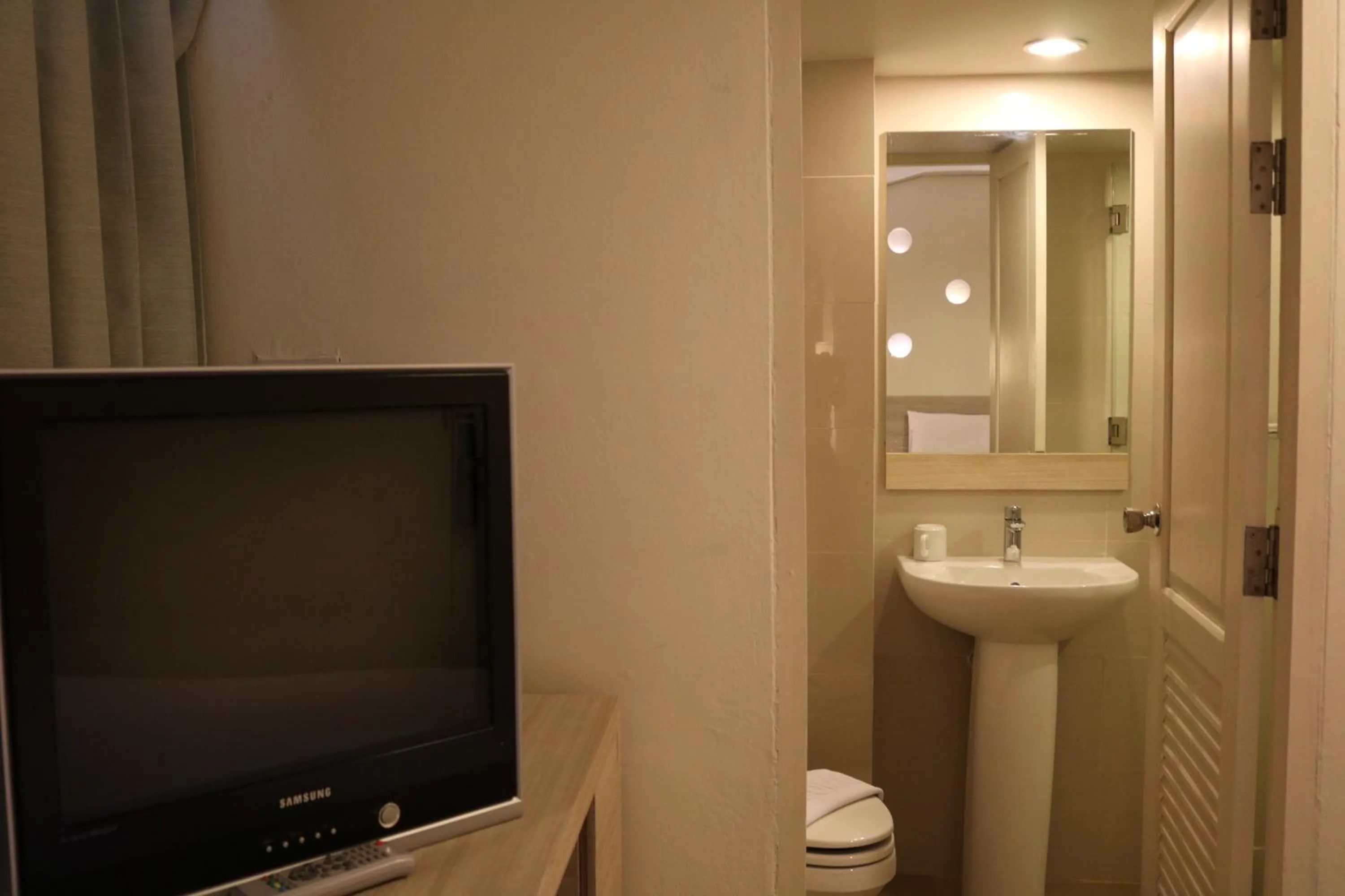 Bathroom in Sunshine Hotel & Residences